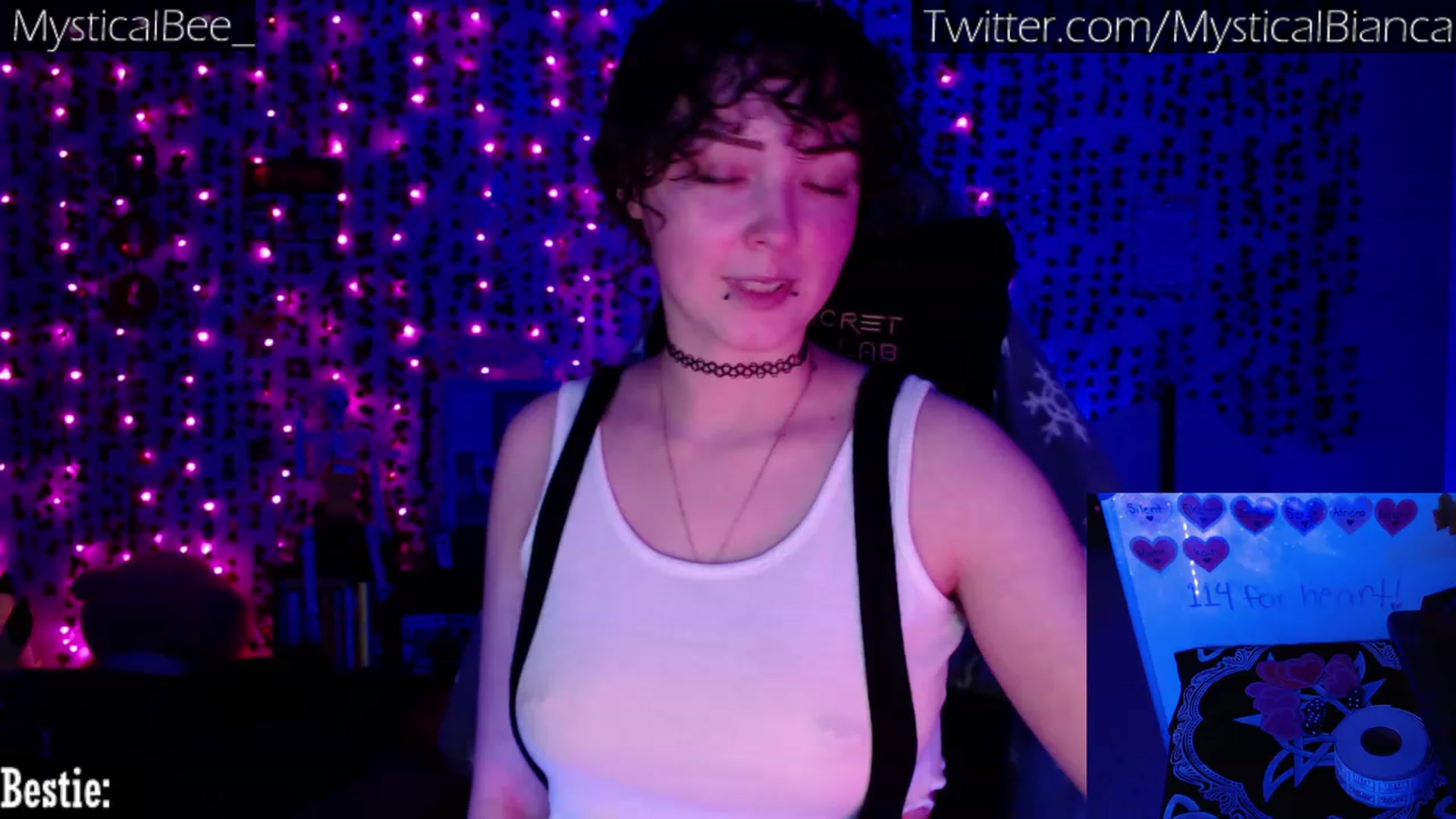 Gallery image thumbnail from MysticalBee_'s myfreecams stream on, 03/13/2023, 03:20 image 1 of 20