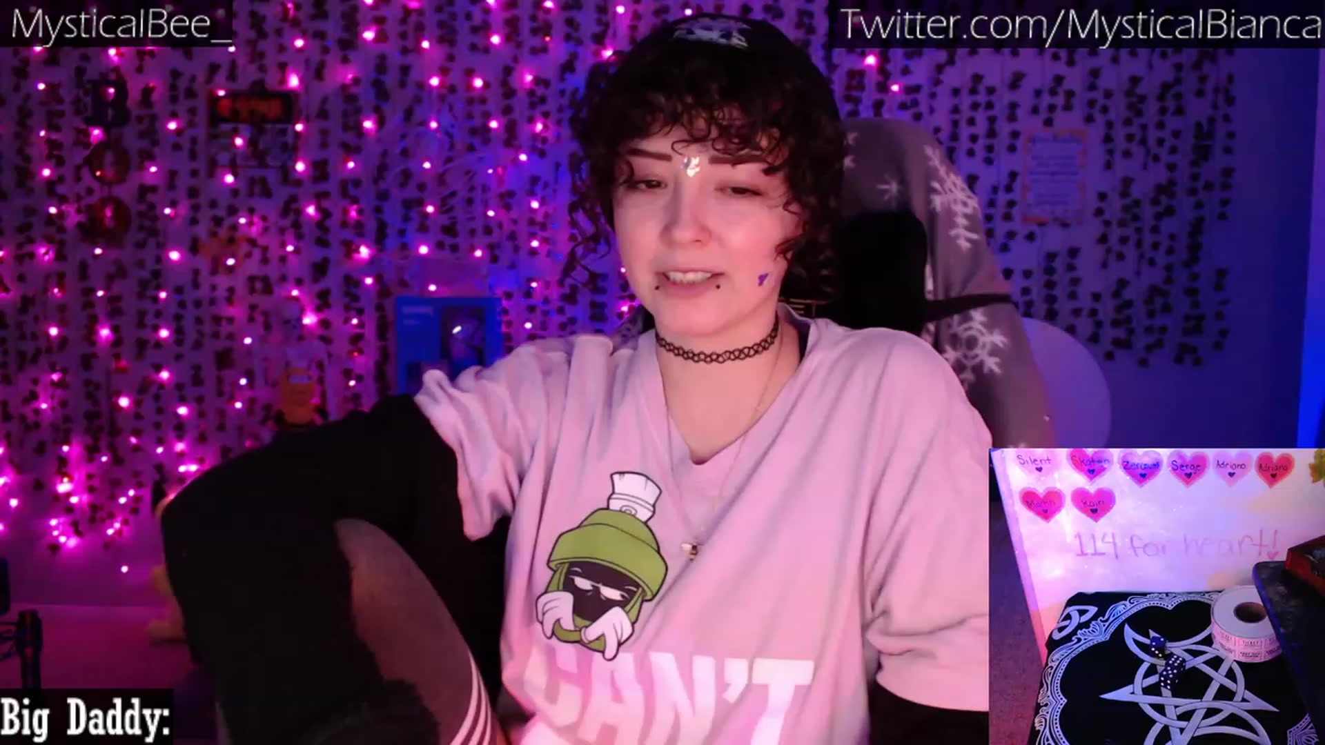 Gallery image thumbnail from MysticalBee_'s myfreecams stream on, 03/29/2023, 01:13 image 8 of 20