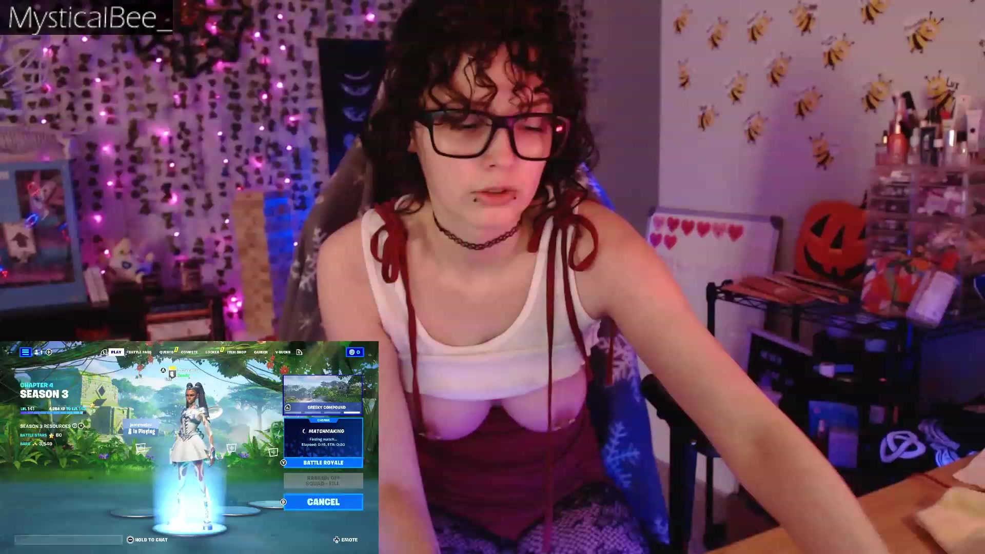 Gallery image thumbnail from MysticalBee_'s myfreecams stream on, 08/06/2023, 24:44 image 11 of 20