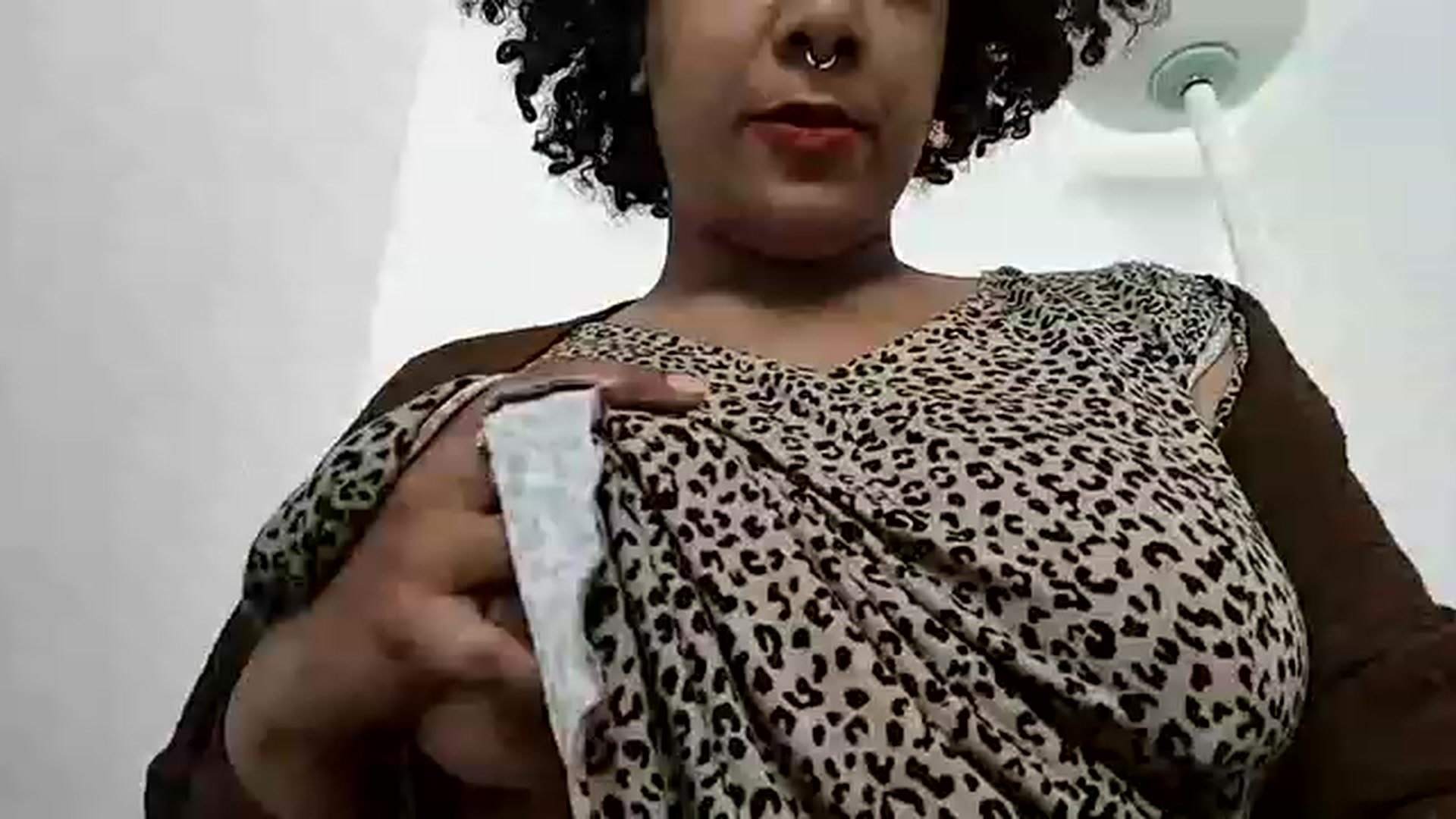 Gallery image thumbnail from Mysticbae's myfreecams stream on, 02/07/2023, 17:46 image 19 of 20