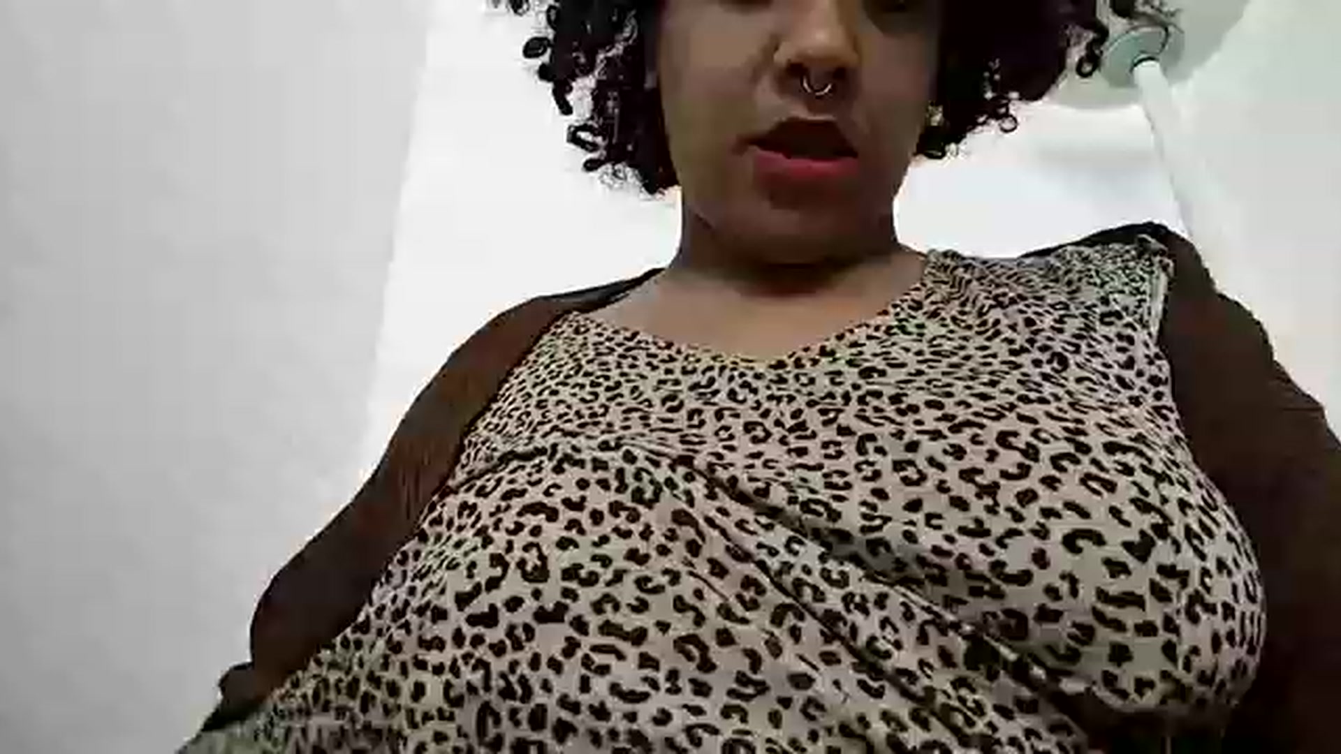 Gallery image thumbnail from Mysticbae's myfreecams stream on, 02/07/2023, 17:46 image 18 of 20