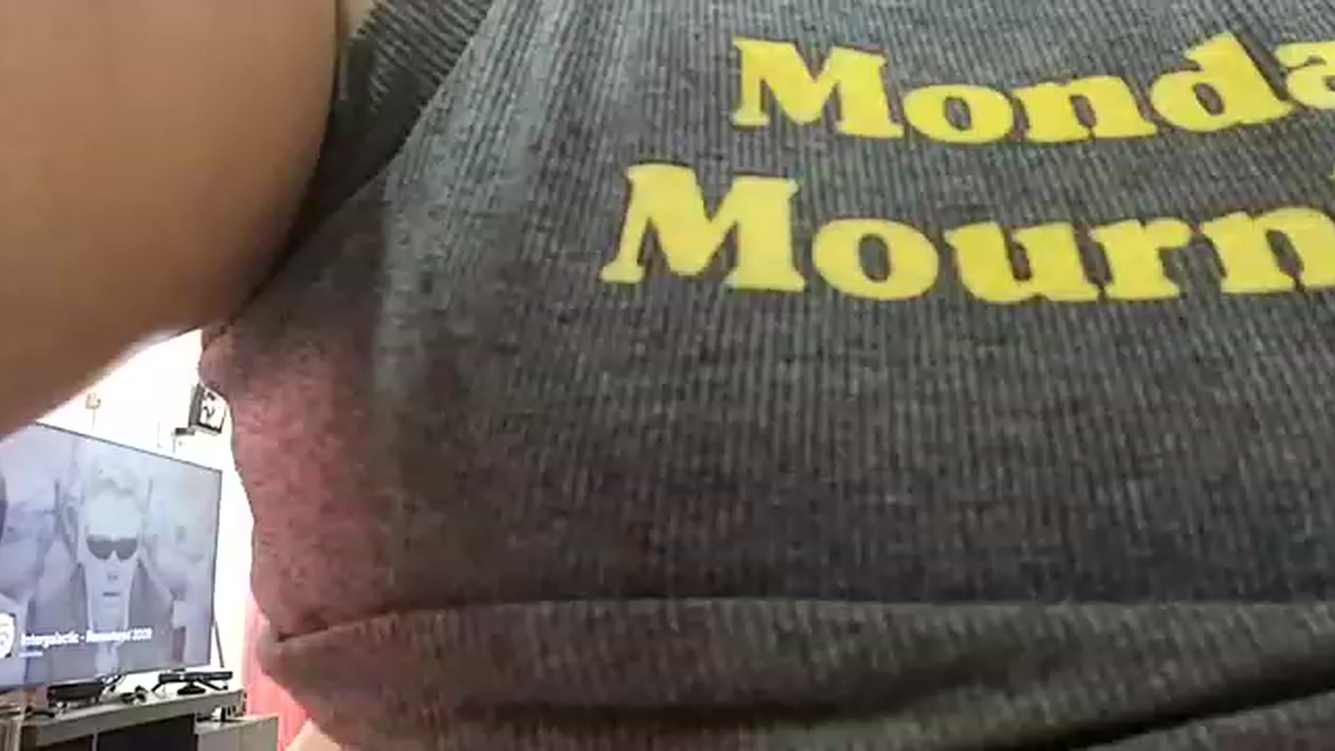 Gallery image thumbnail from Mysticbae's myfreecams stream on, 02/13/2023, 17:16 image 18 of 20