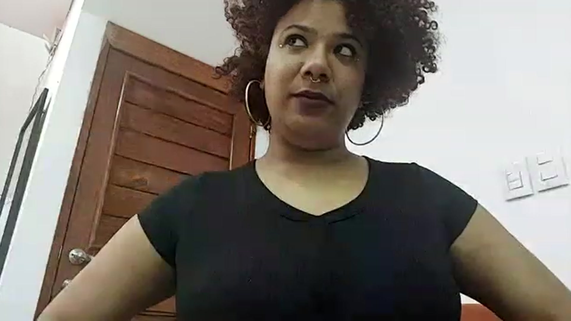 Gallery image thumbnail from Mysticbae's myfreecams stream on, 02/28/2023, 16:52 image 2 of 20