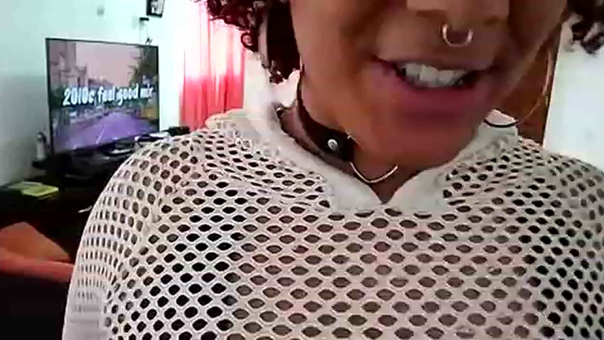 Gallery image thumbnail from Mysticbae's myfreecams stream on, 03/07/2023, 16:13 image 2 of 20