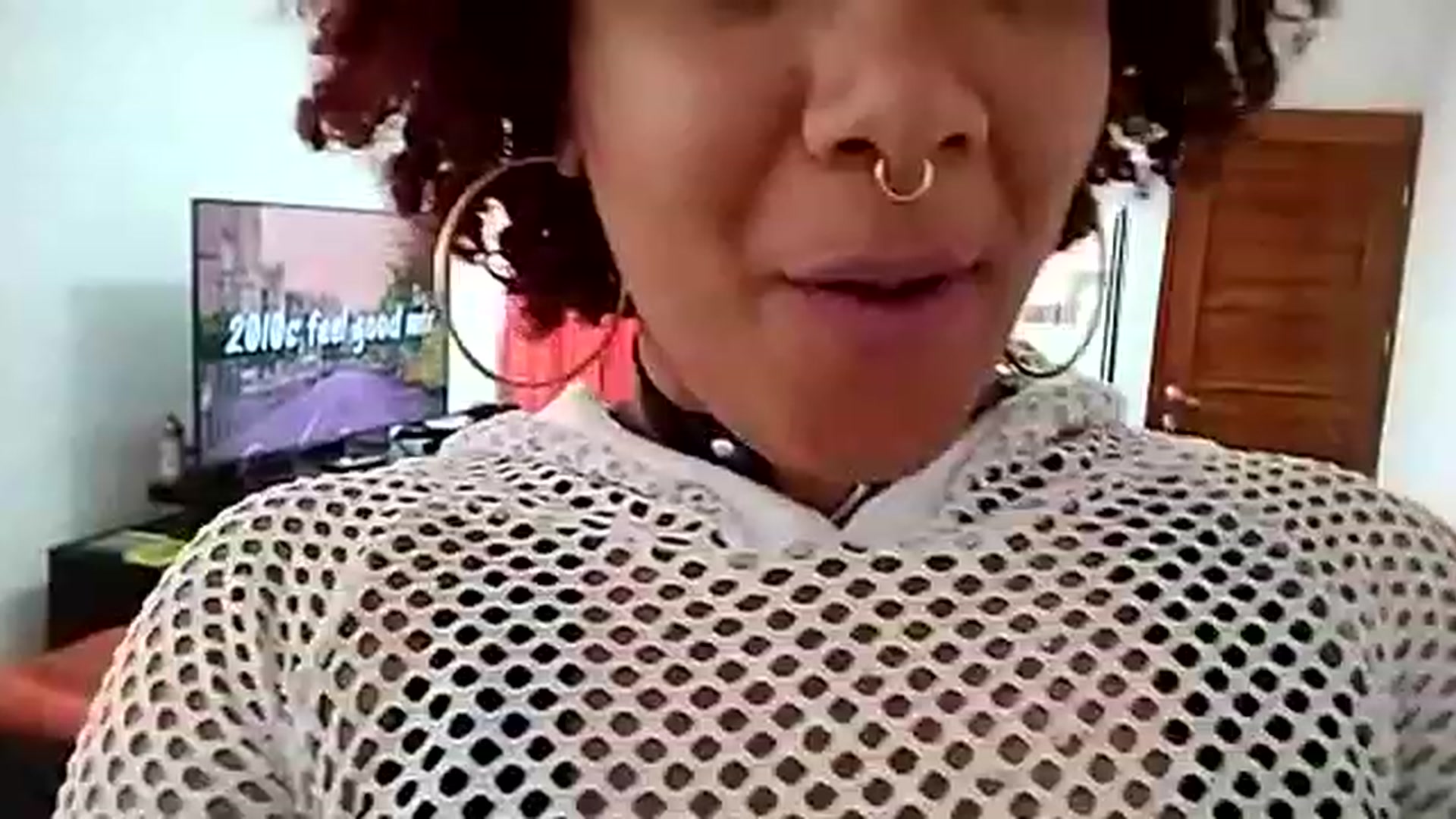 Gallery image thumbnail from Mysticbae's myfreecams stream on, 03/07/2023, 16:13 image 6 of 20