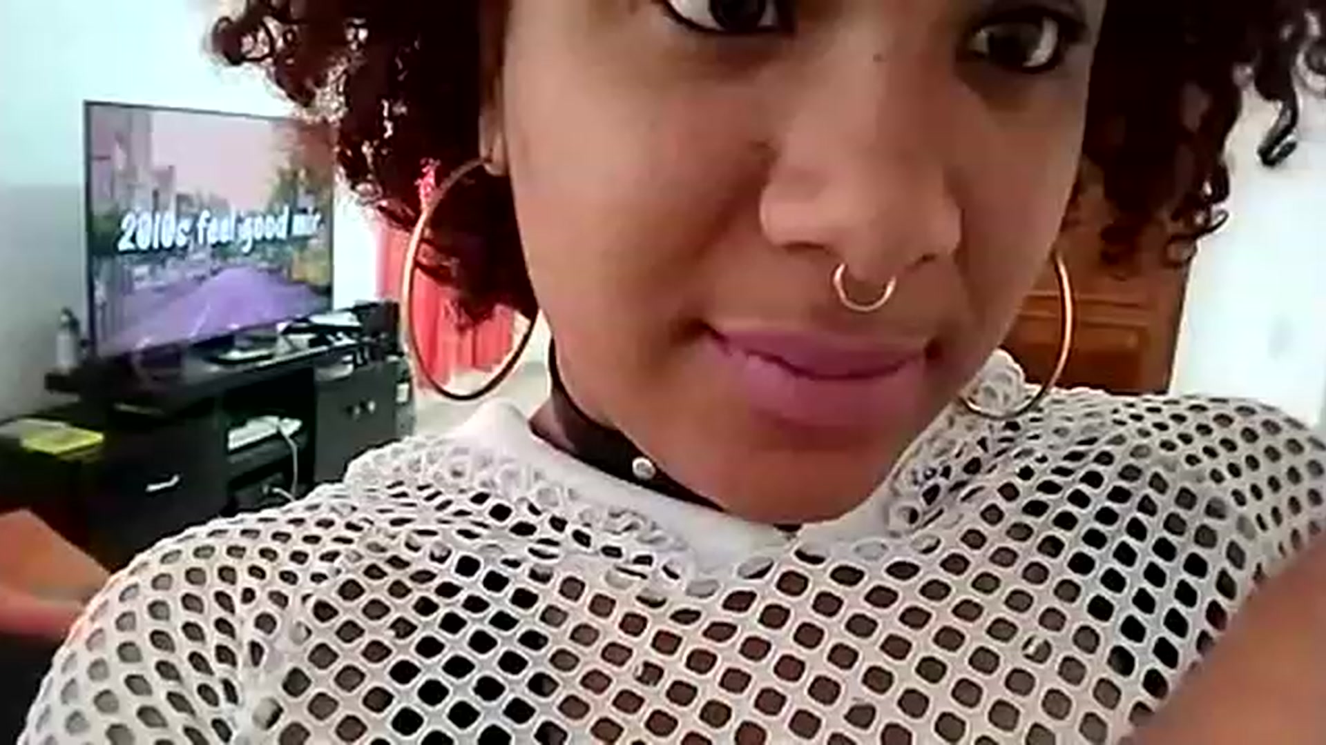 Gallery image thumbnail from Mysticbae's myfreecams stream on, 03/07/2023, 16:13 image 8 of 20