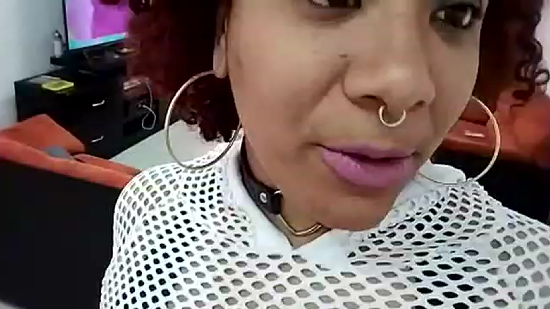 Gallery image thumbnail from Mysticbae's myfreecams stream on, 03/07/2023, 16:50 image 2 of 20