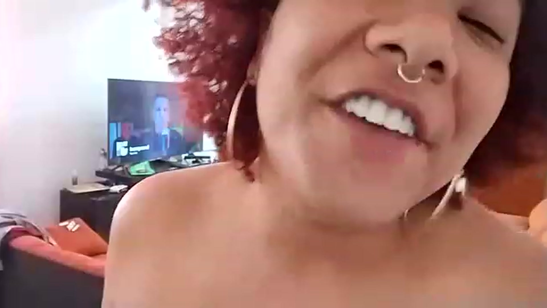 Gallery image thumbnail from Mysticbae's myfreecams stream on, 03/09/2023, 18:22 image 10 of 20