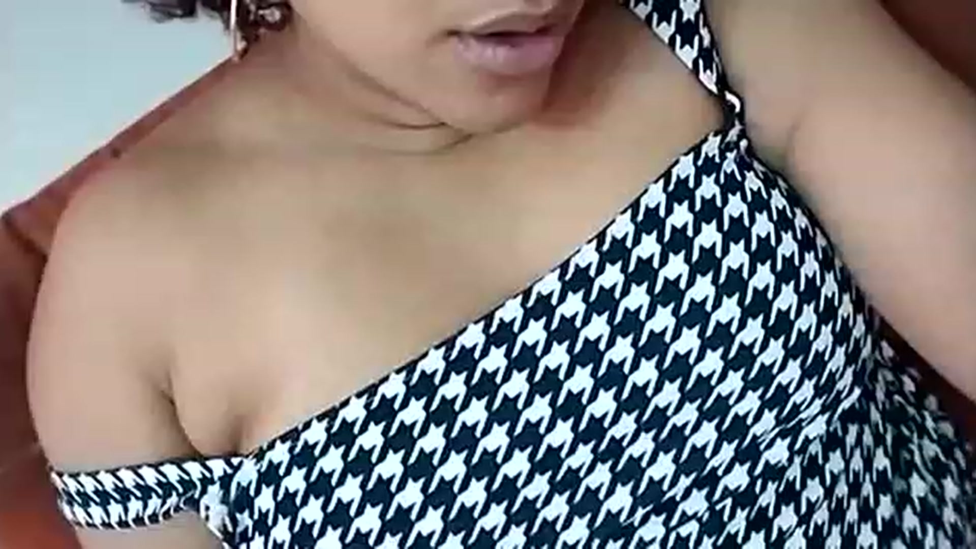 Gallery image thumbnail from Mysticbae's myfreecams stream on, 03/09/2023, 18:22 image 11 of 20