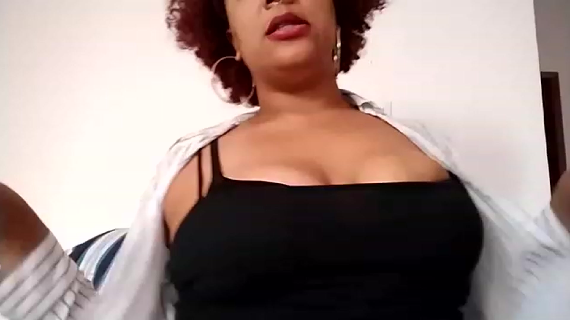 Gallery image thumbnail from Mysticbae's myfreecams stream on, 03/13/2023, 23:45 image 16 of 20