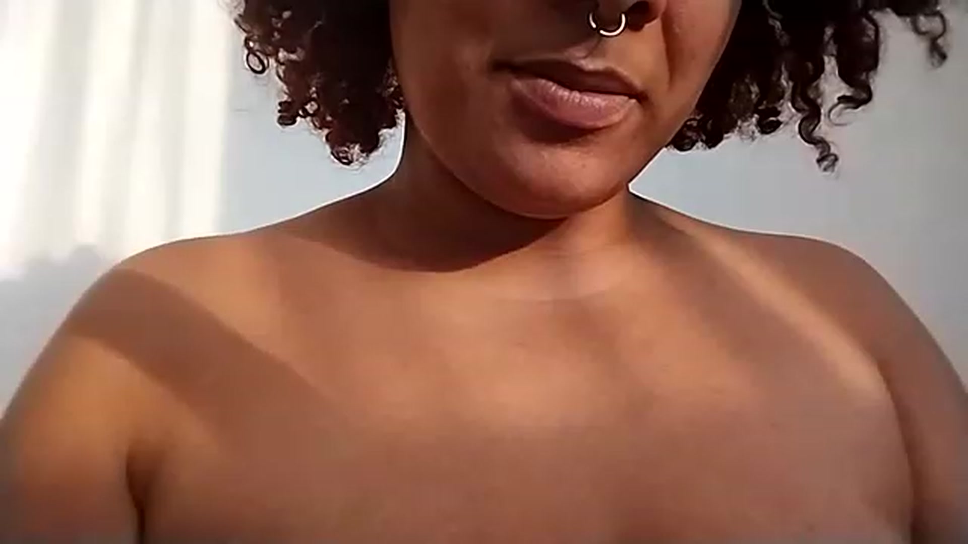 Gallery image thumbnail from Mysticbae's myfreecams stream on, 05/03/2023, 24:26 image 19 of 20