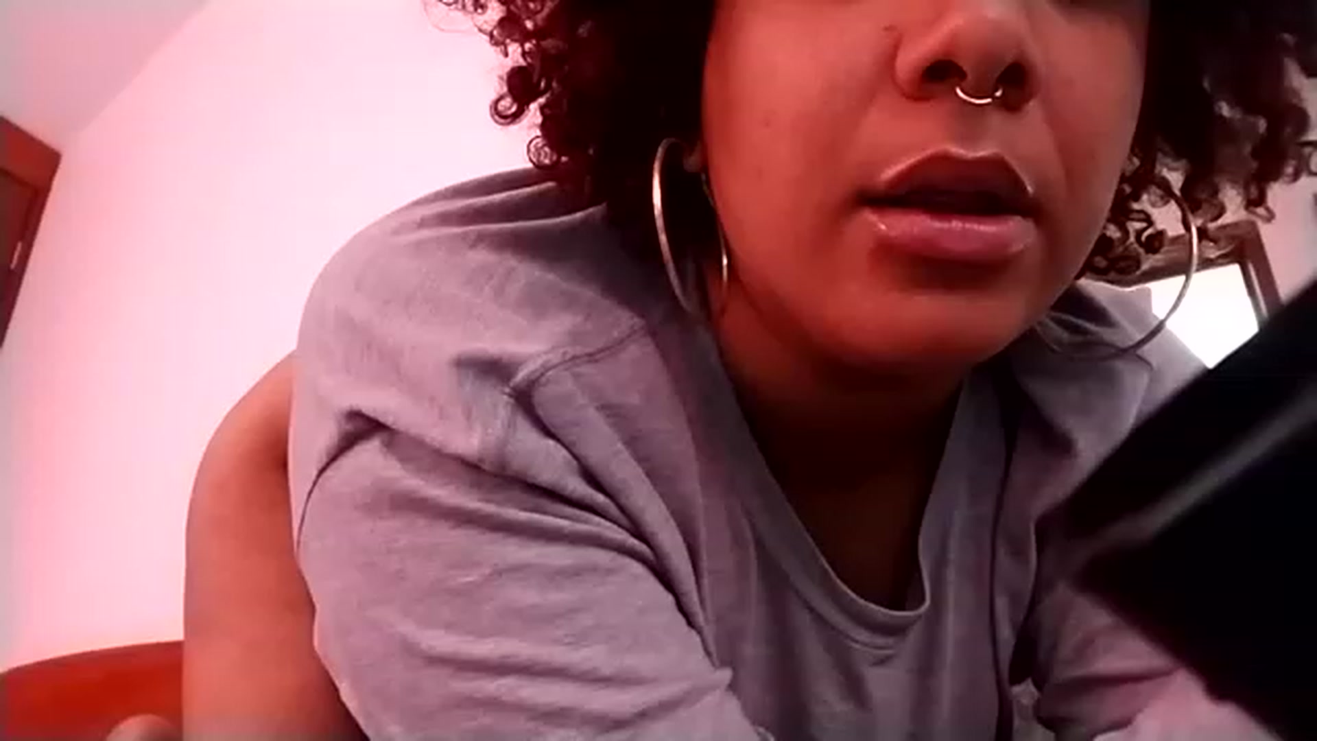 Gallery image thumbnail from Mysticbae's myfreecams stream on, 05/03/2023, 18:09 image 3 of 20