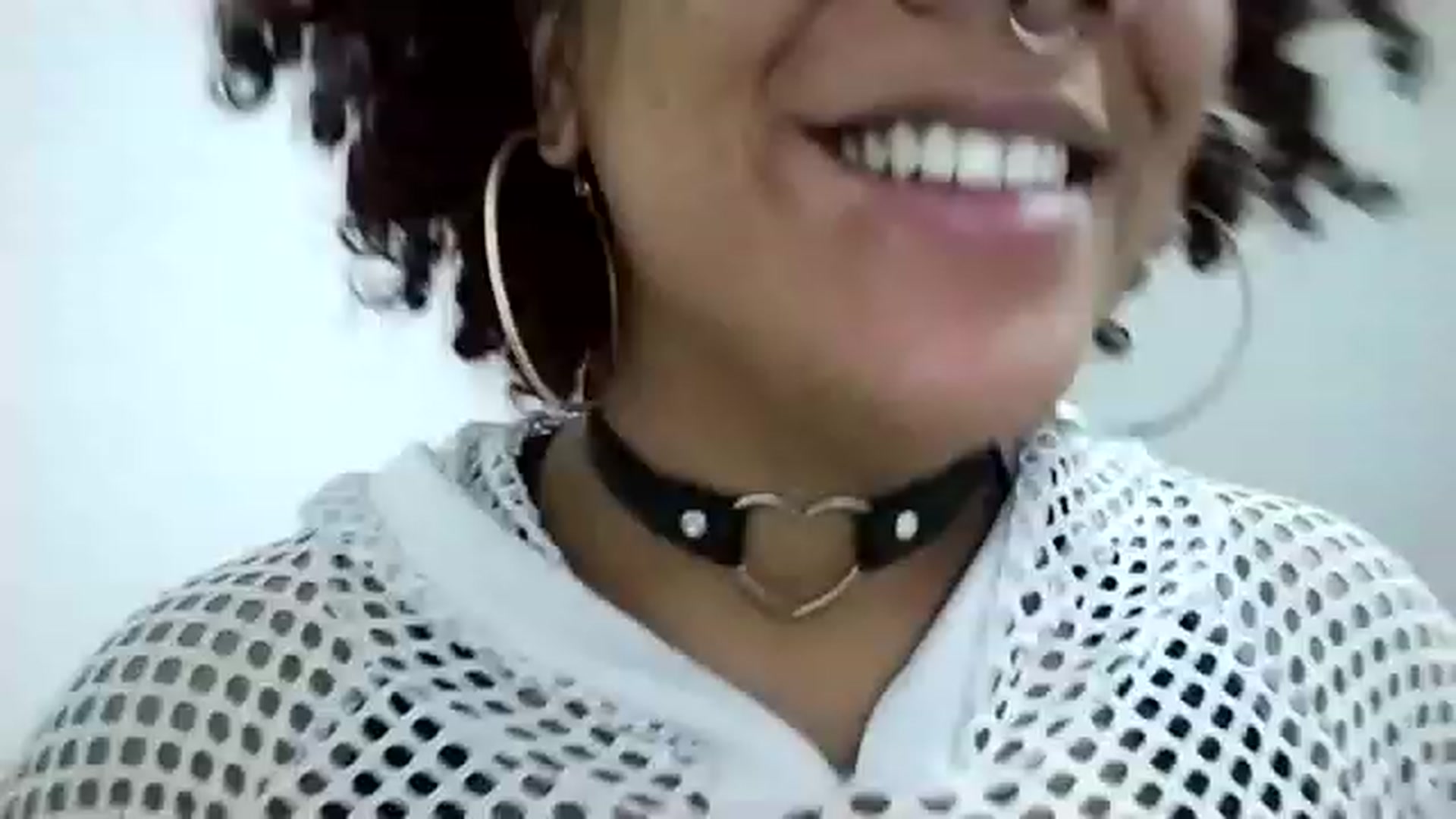 Gallery image thumbnail from Mysticbae's myfreecams stream on, 05/04/2023, 01:00 image 20 of 20