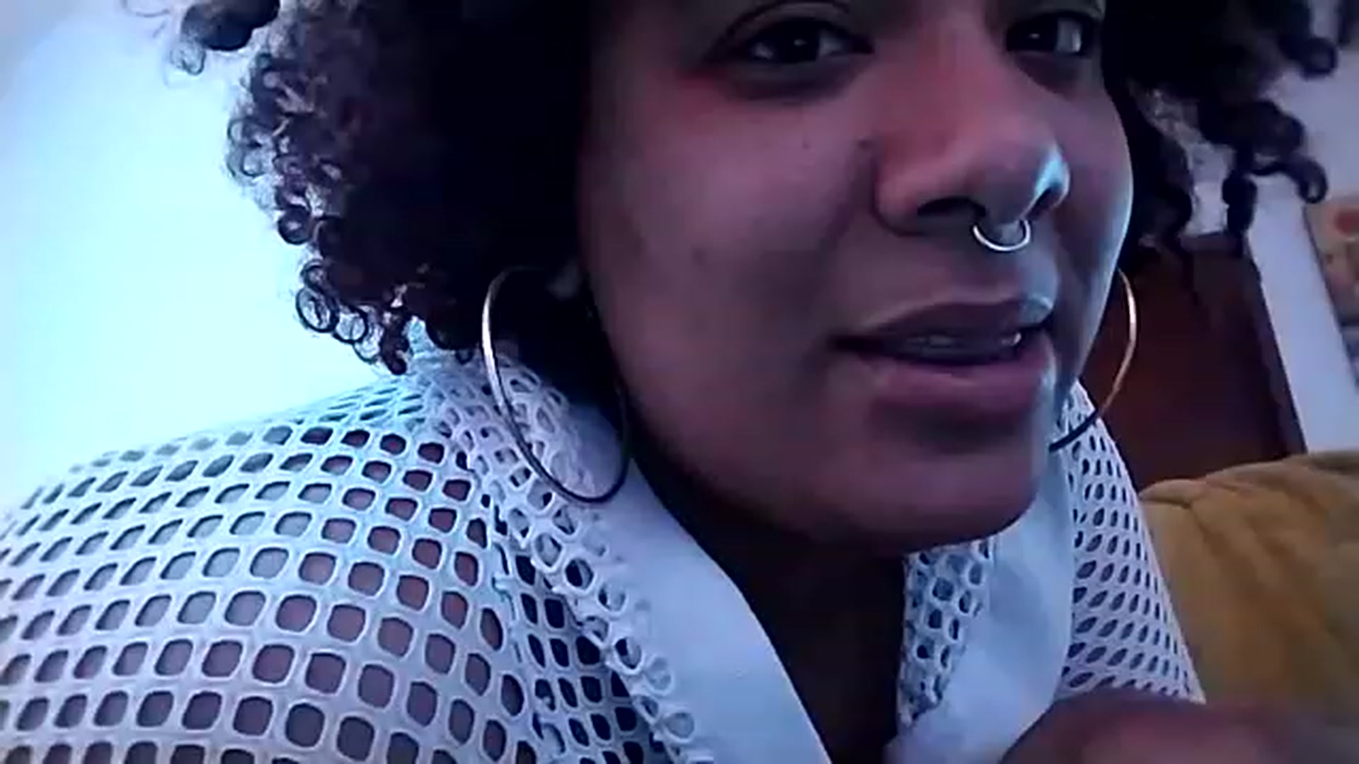 Gallery image thumbnail from Mysticbae's myfreecams stream on, 05/04/2023, 17:51 image 11 of 20