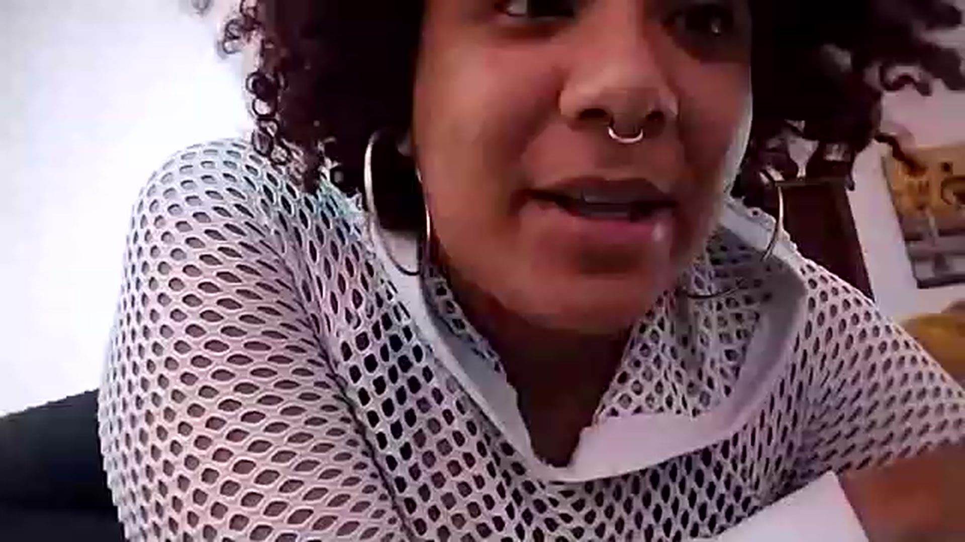 Gallery image thumbnail from Mysticbae's myfreecams stream on, 05/04/2023, 17:51 image 5 of 20