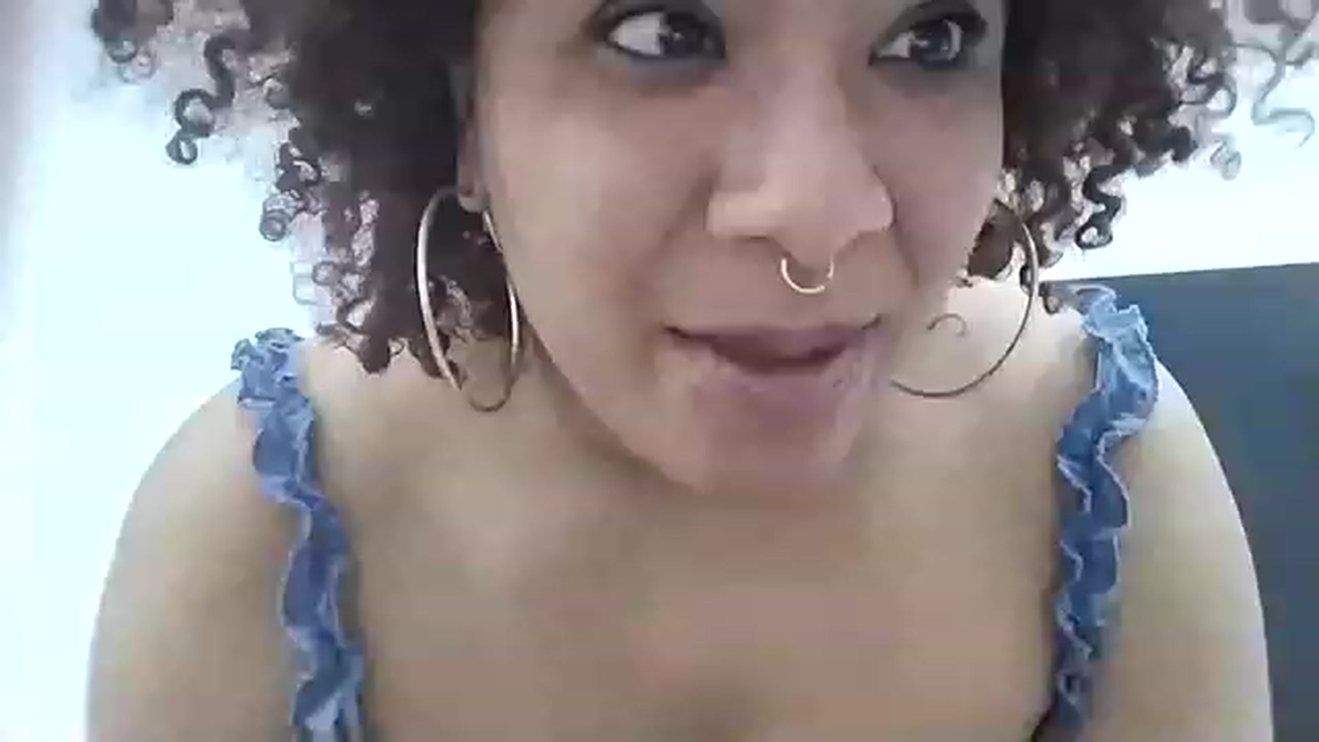 Gallery image thumbnail from Mysticbae's myfreecams stream on, 05/13/2023, 01:33 image 17 of 20