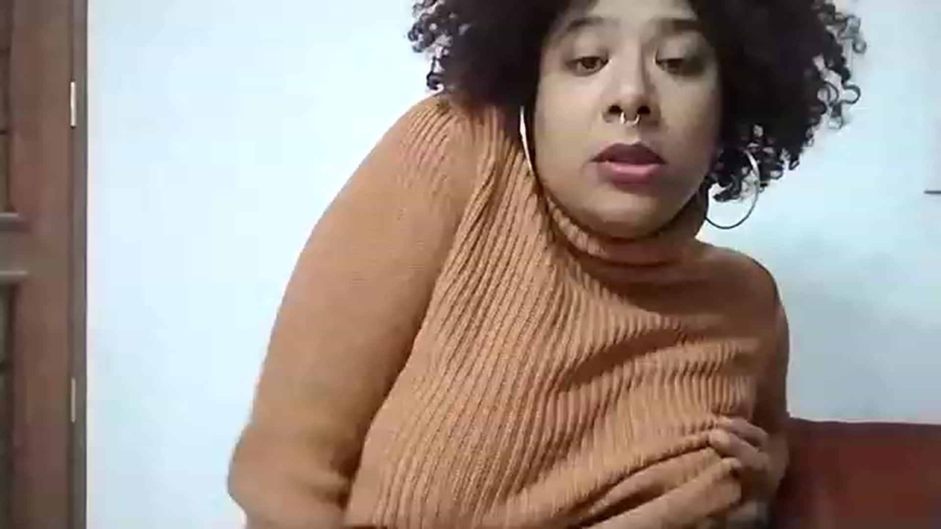 Gallery image thumbnail from Mysticbae's myfreecams stream on, 05/14/2023, 22:18 image 10 of 20