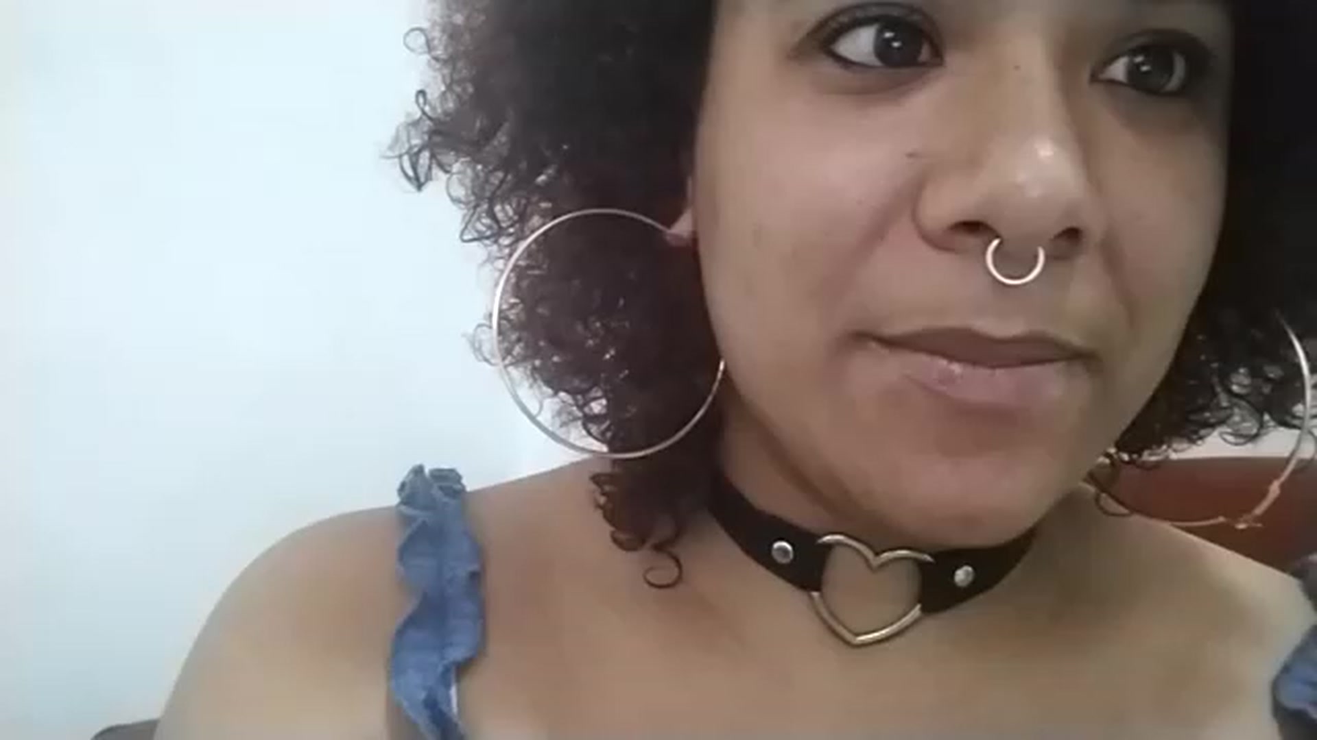 Gallery image thumbnail from Mysticbae's myfreecams stream on, 05/26/2023, 23:53 image 15 of 20