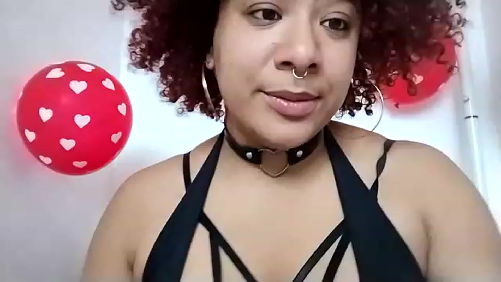 Gallery image thumbnail from Mysticbae's myfreecams stream on, 05/30/2023, 23:47 image 17 of 20