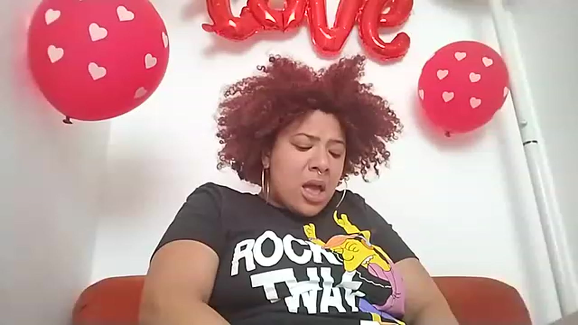 Gallery image thumbnail from Mysticbae's myfreecams stream on, 06/02/2023, 17:00 image 14 of 20