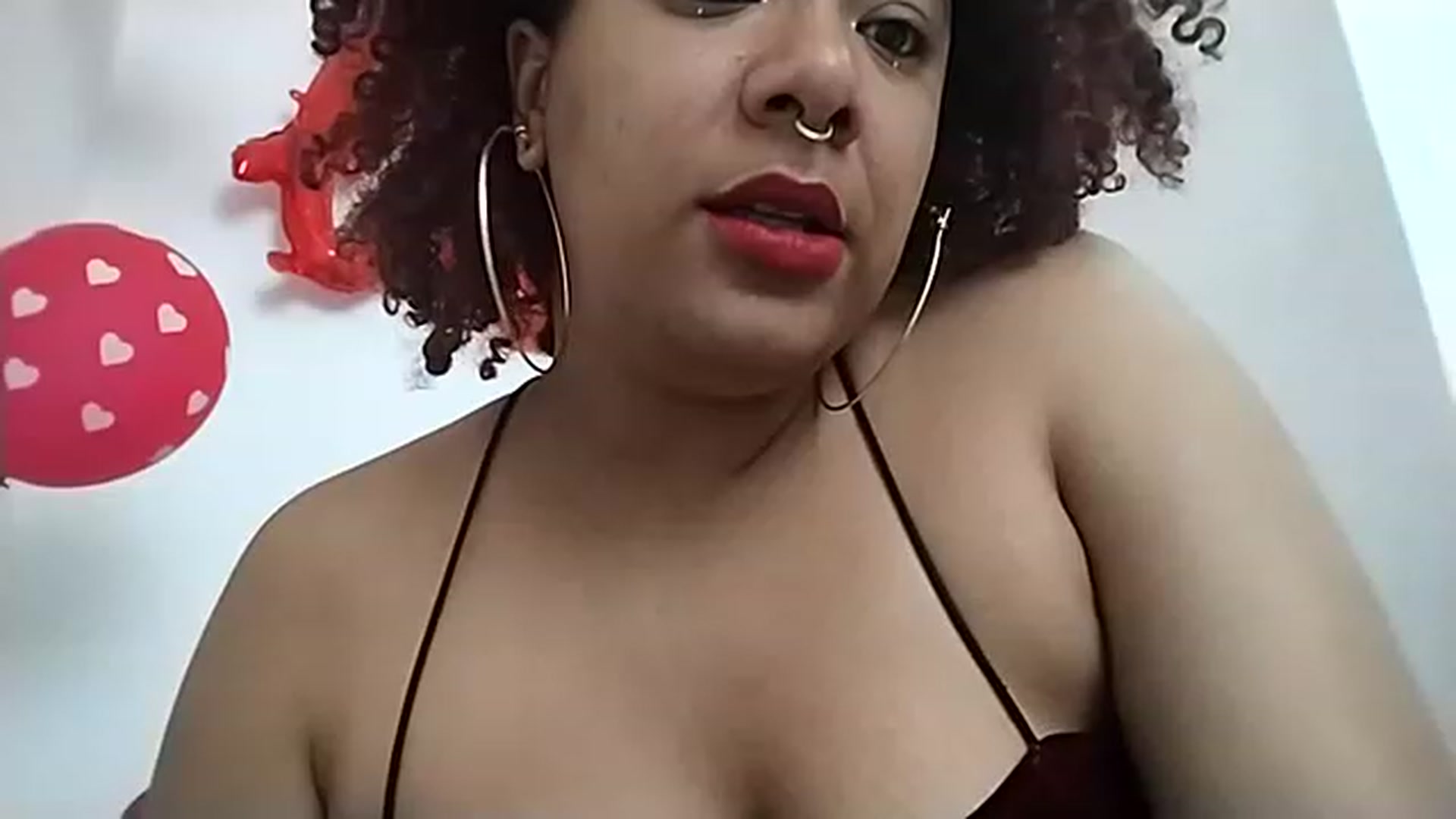Gallery image thumbnail from Mysticbae's myfreecams stream on, 06/05/2023, 15:31 image 7 of 20