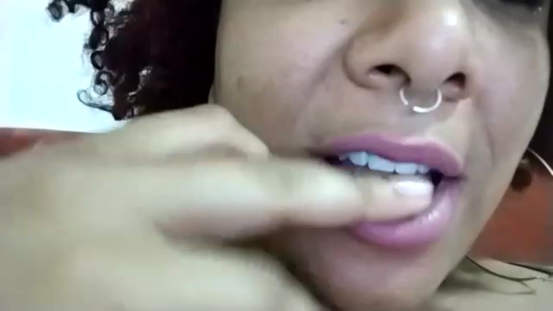 Gallery image thumbnail from Mysticbae's myfreecams stream on, 06/08/2023, 01:06 image 4 of 20