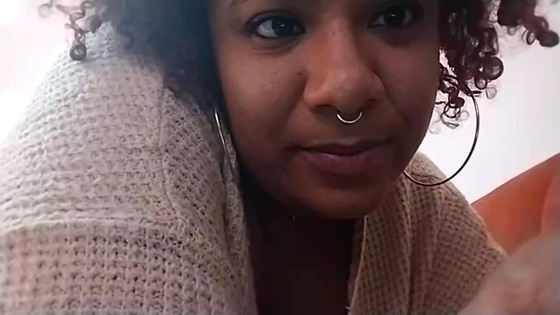 Gallery image thumbnail from Mysticbae's myfreecams stream on, 07/03/2023, 16:52 image 16 of 20