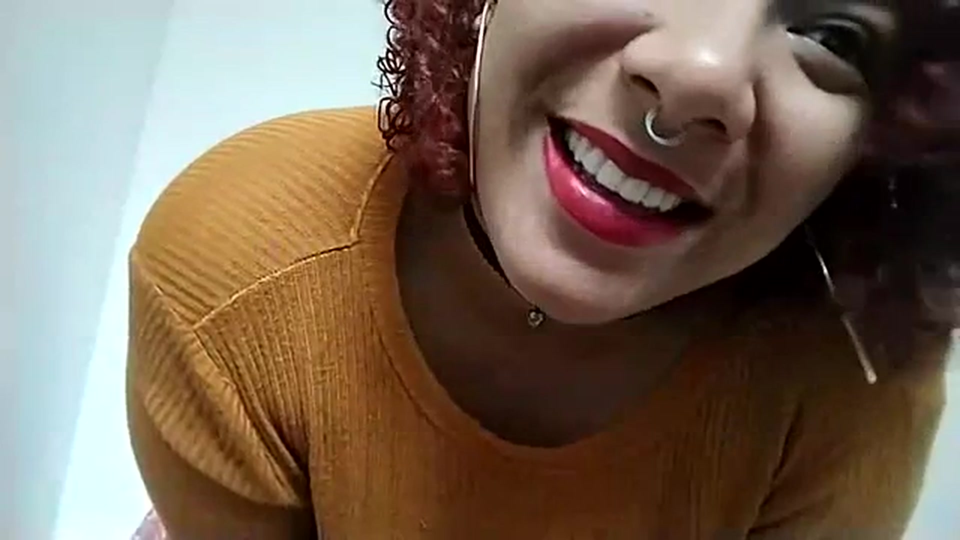 Gallery image thumbnail from Mysticbae's myfreecams stream on, 07/06/2023, 18:09 image 3 of 20