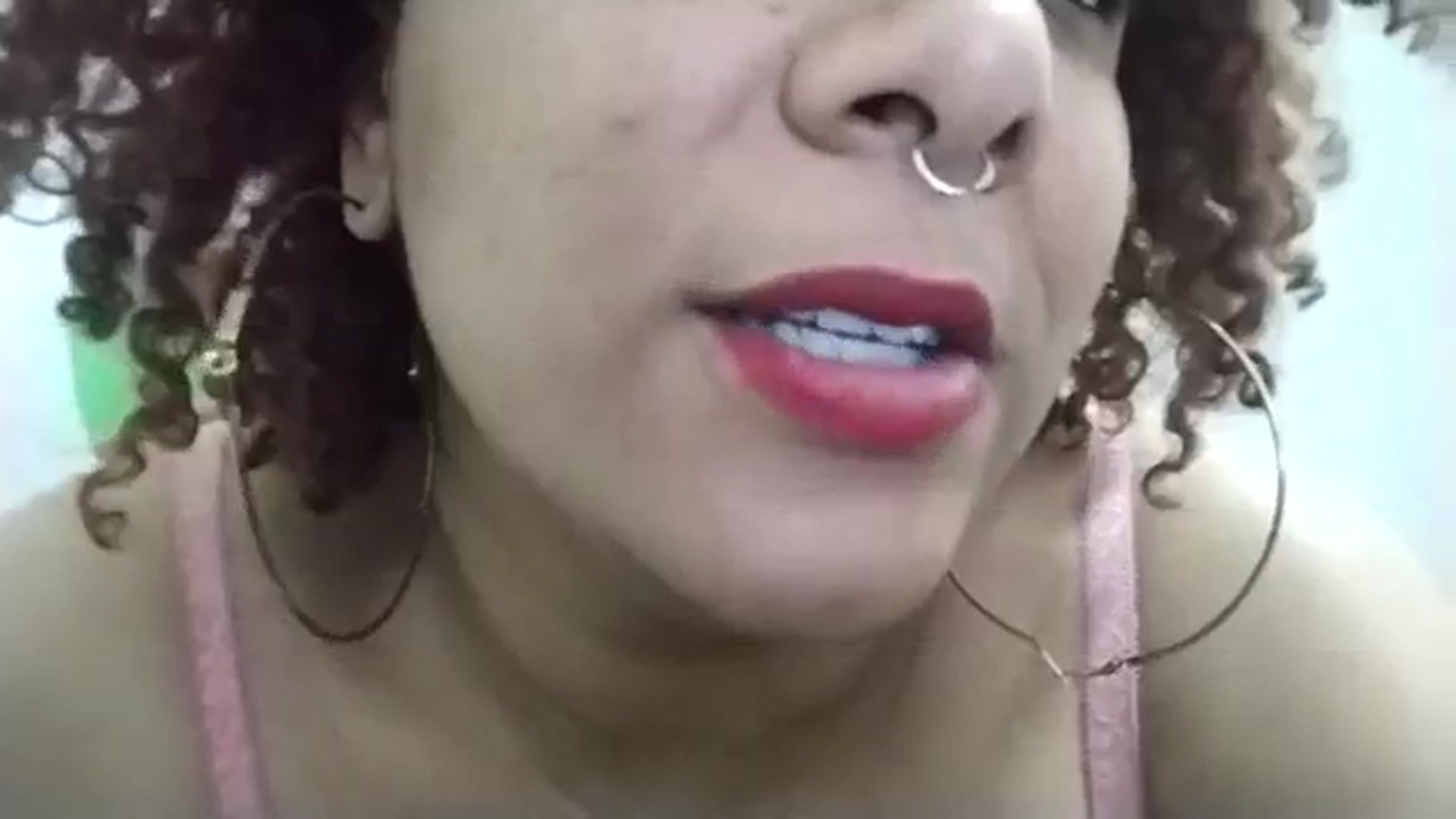 Gallery image thumbnail from Mysticbae's myfreecams stream on, 07/22/2023, 01:10 image 6 of 20
