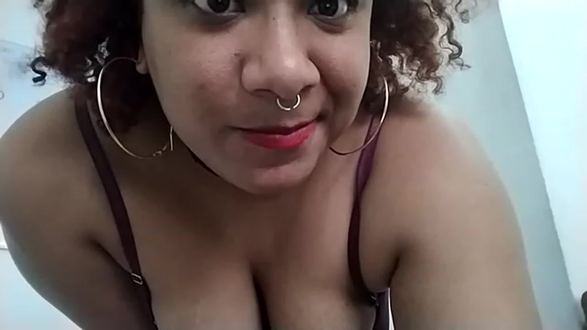 Gallery image thumbnail from Mysticbae's myfreecams stream on, 08/05/2023, 24:13 image 12 of 20