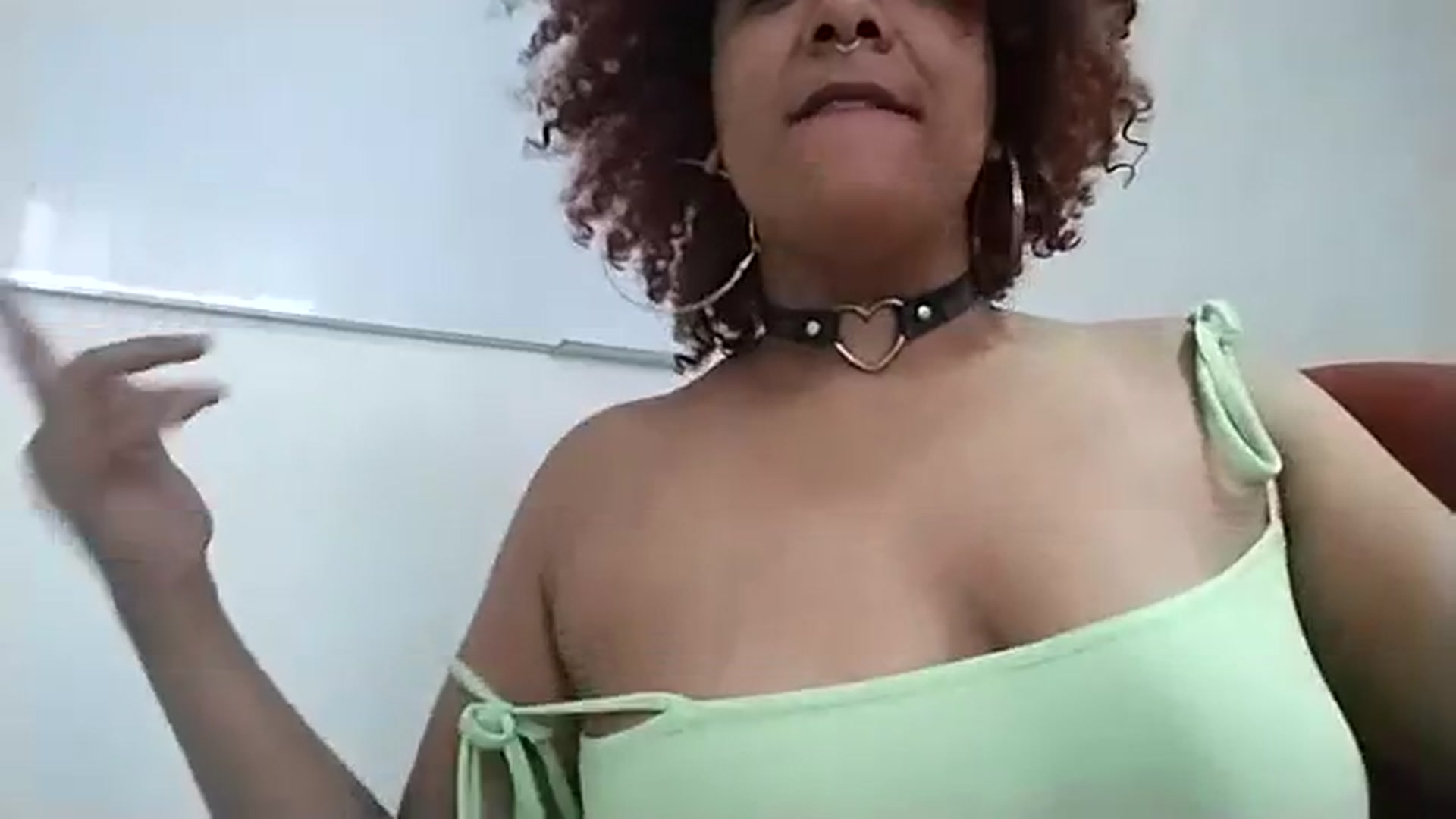 Gallery image thumbnail from Mysticbae's myfreecams stream on, 08/07/2023, 24:46 image 13 of 20