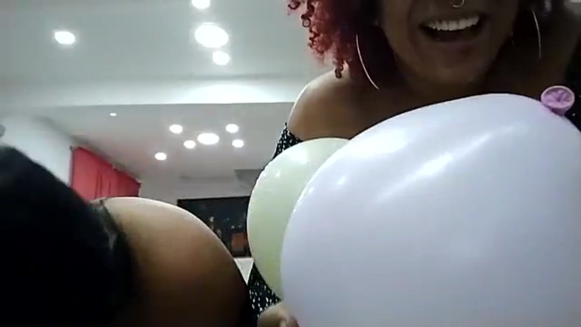 Gallery image thumbnail from Mysticbae's myfreecams stream on, 08/13/2023, 02:07 image 16 of 20