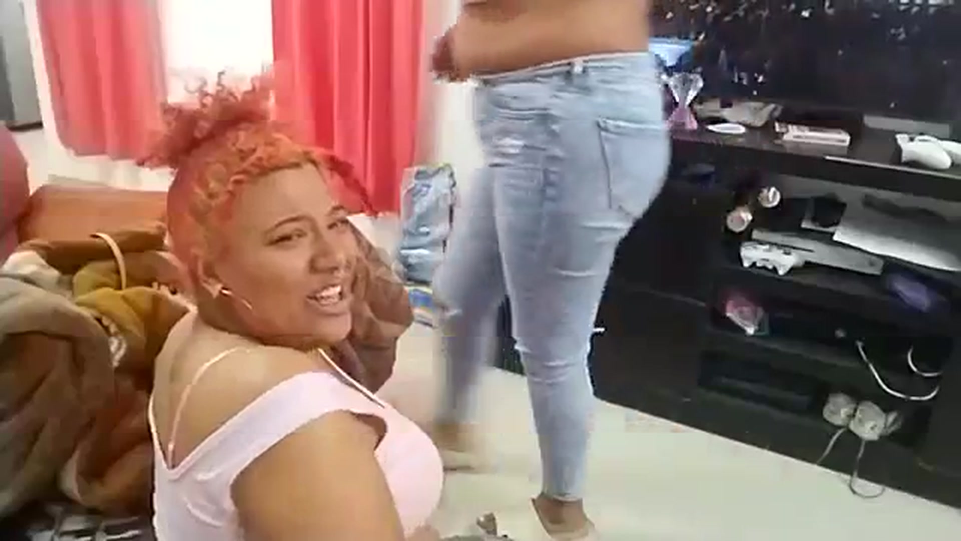 Gallery image thumbnail from Mysticbae's myfreecams stream on, 09/26/2023, 18:14 image 14 of 20