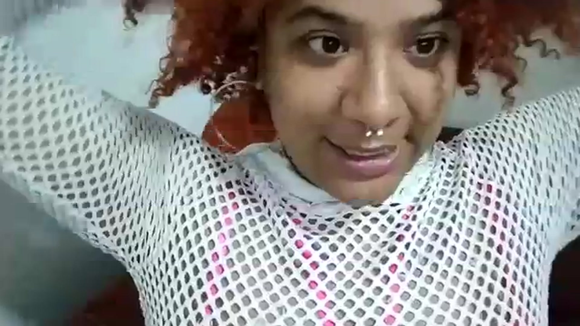 Gallery image thumbnail from Mysticbae's myfreecams stream on, 10/10/2023, 24:42 image 19 of 20