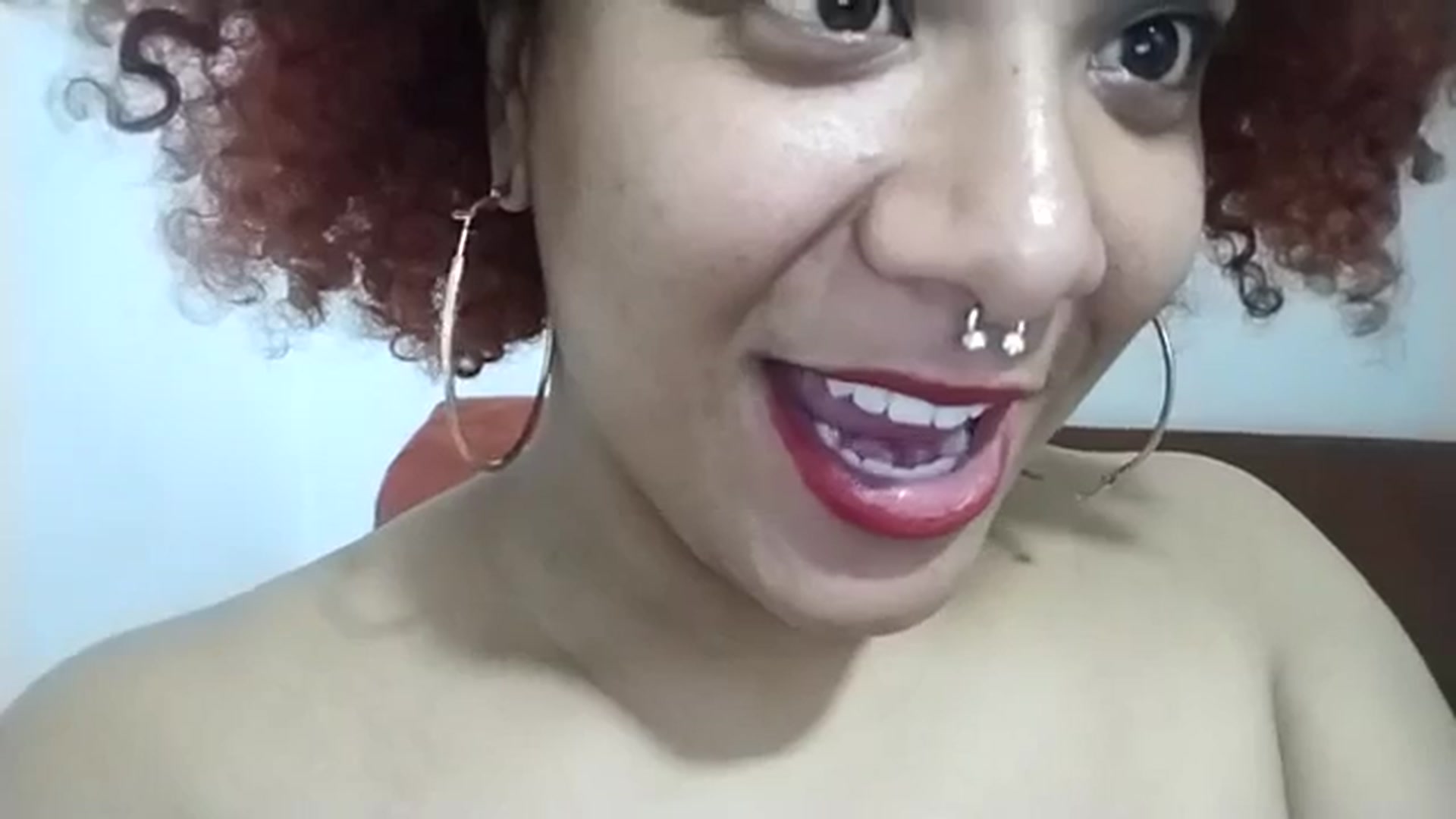 Gallery image thumbnail from Mysticbae's myfreecams stream on, 10/12/2023, 01:55 image 6 of 20