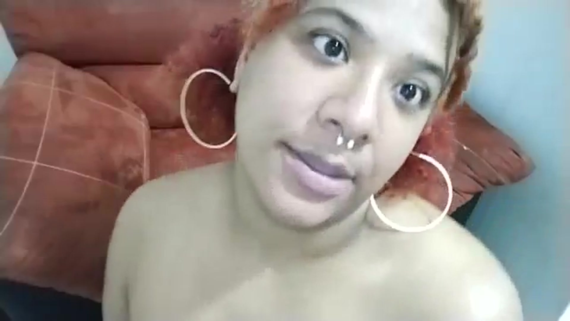 Gallery image thumbnail from Mysticbae's myfreecams stream on, 10/14/2023, 01:03 image 15 of 20
