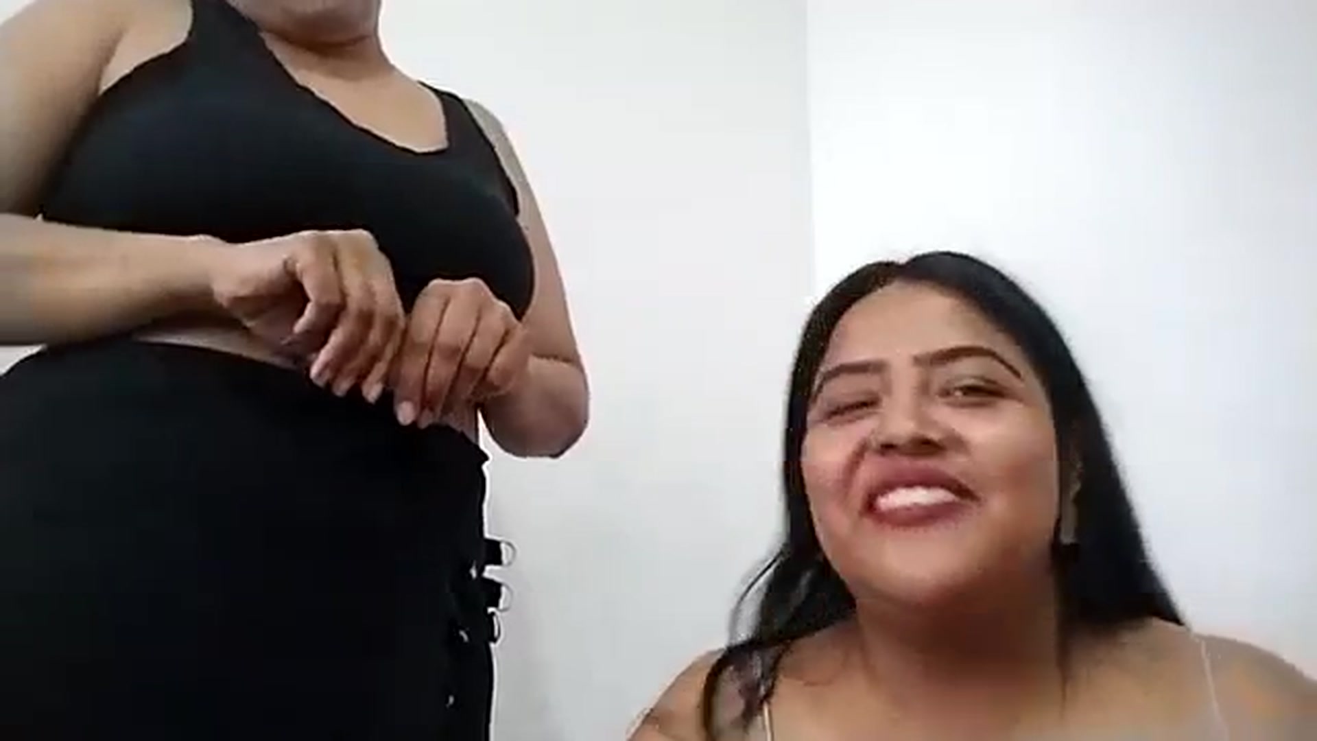 Gallery image thumbnail from Mysticbae's myfreecams stream on, 10/25/2023, 18:17 image 15 of 20