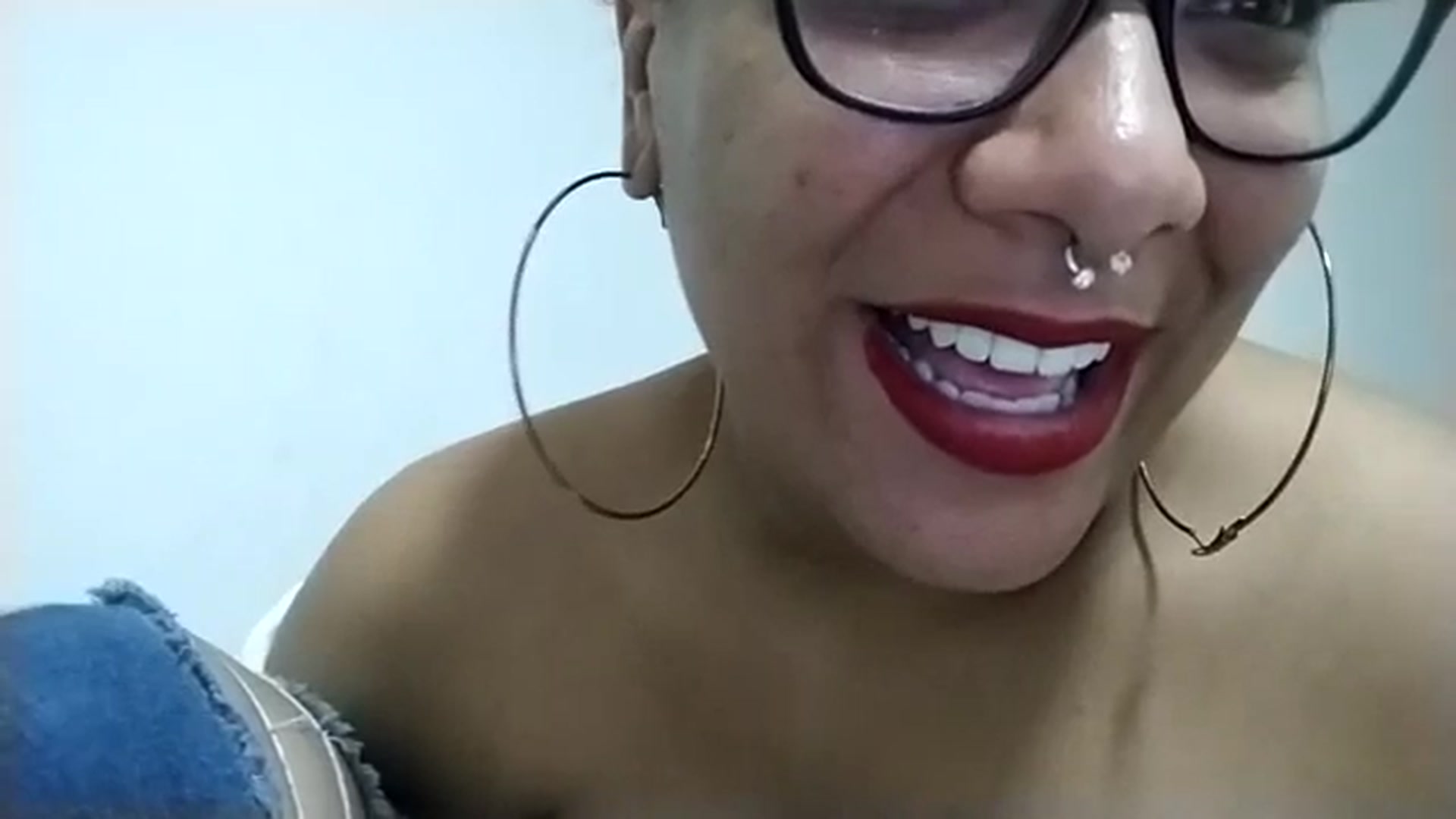 Gallery image thumbnail from Mysticbae's myfreecams stream on, 10/31/2023, 01:51 image 7 of 20