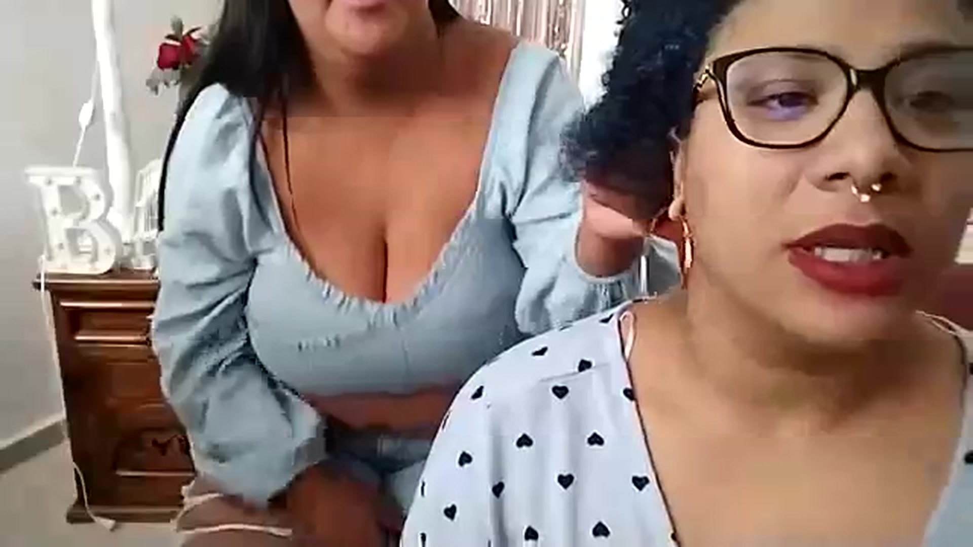 Gallery image thumbnail from Mysticbae's myfreecams stream on, 12/02/2023, 17:20 image 3 of 20