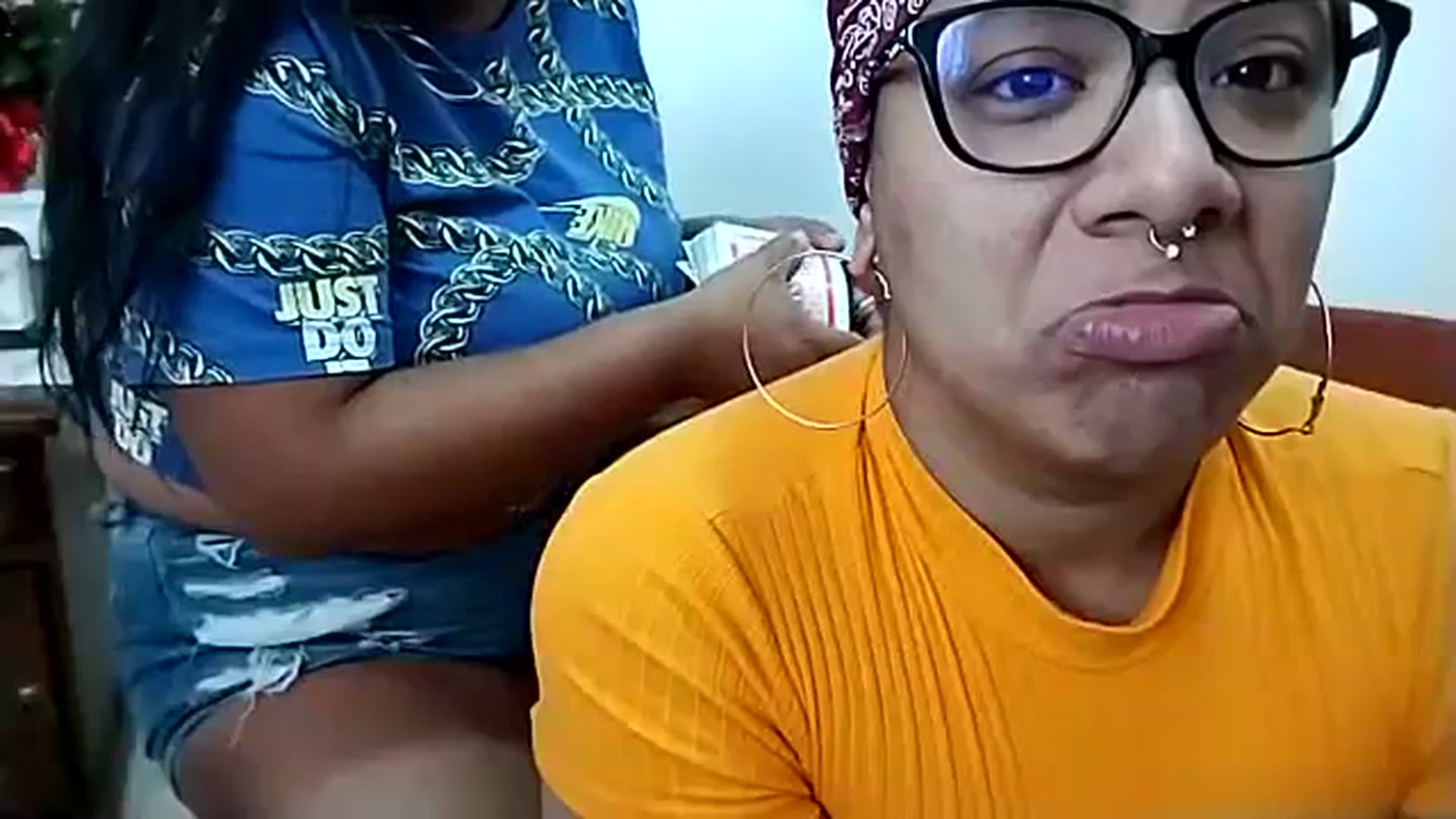 Gallery image thumbnail from Mysticbae's myfreecams stream on, 12/05/2023, 18:46 image 17 of 20