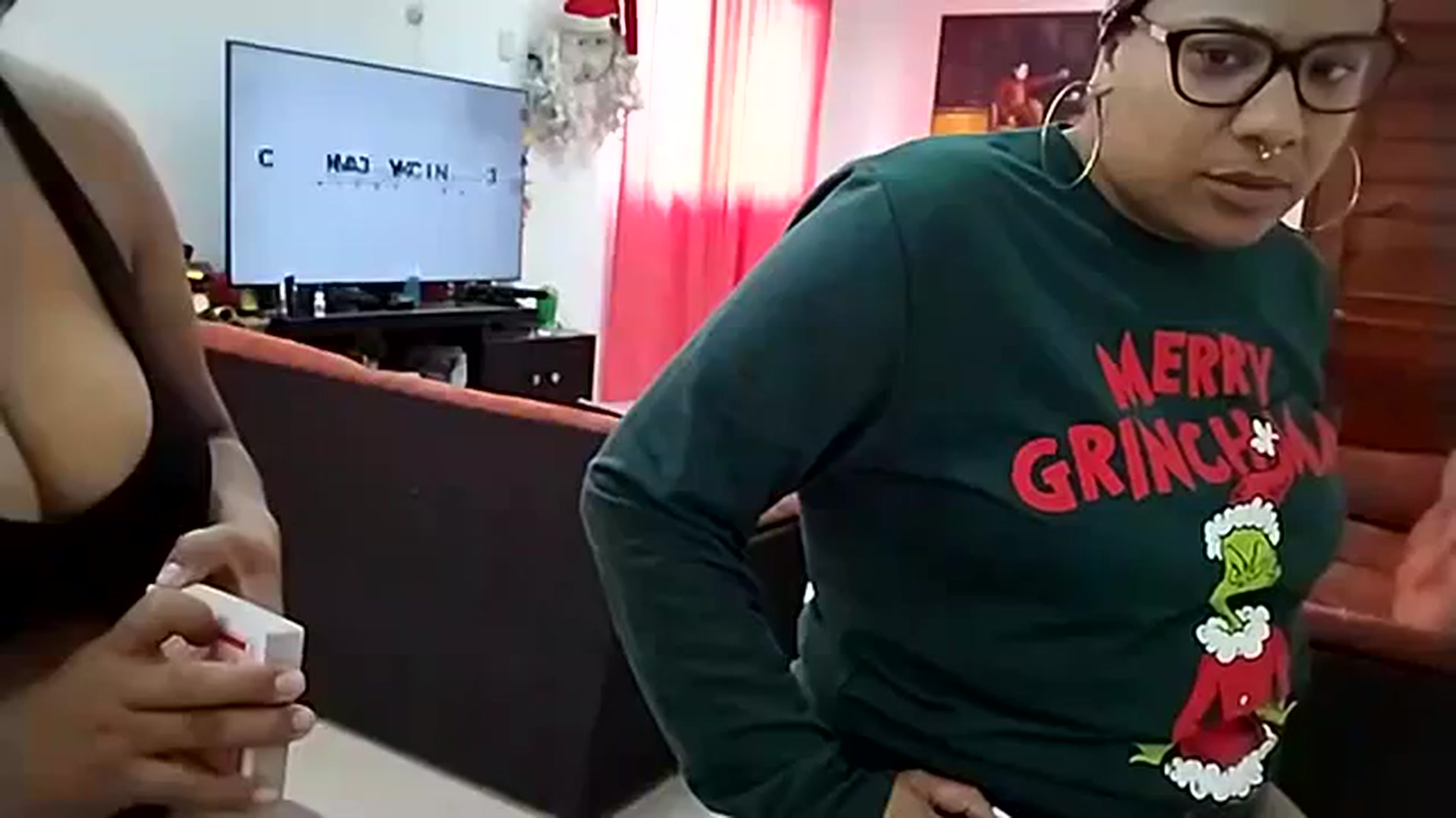 Gallery image thumbnail from Mysticbae's myfreecams stream on, 12/06/2023, 18:24 image 3 of 20