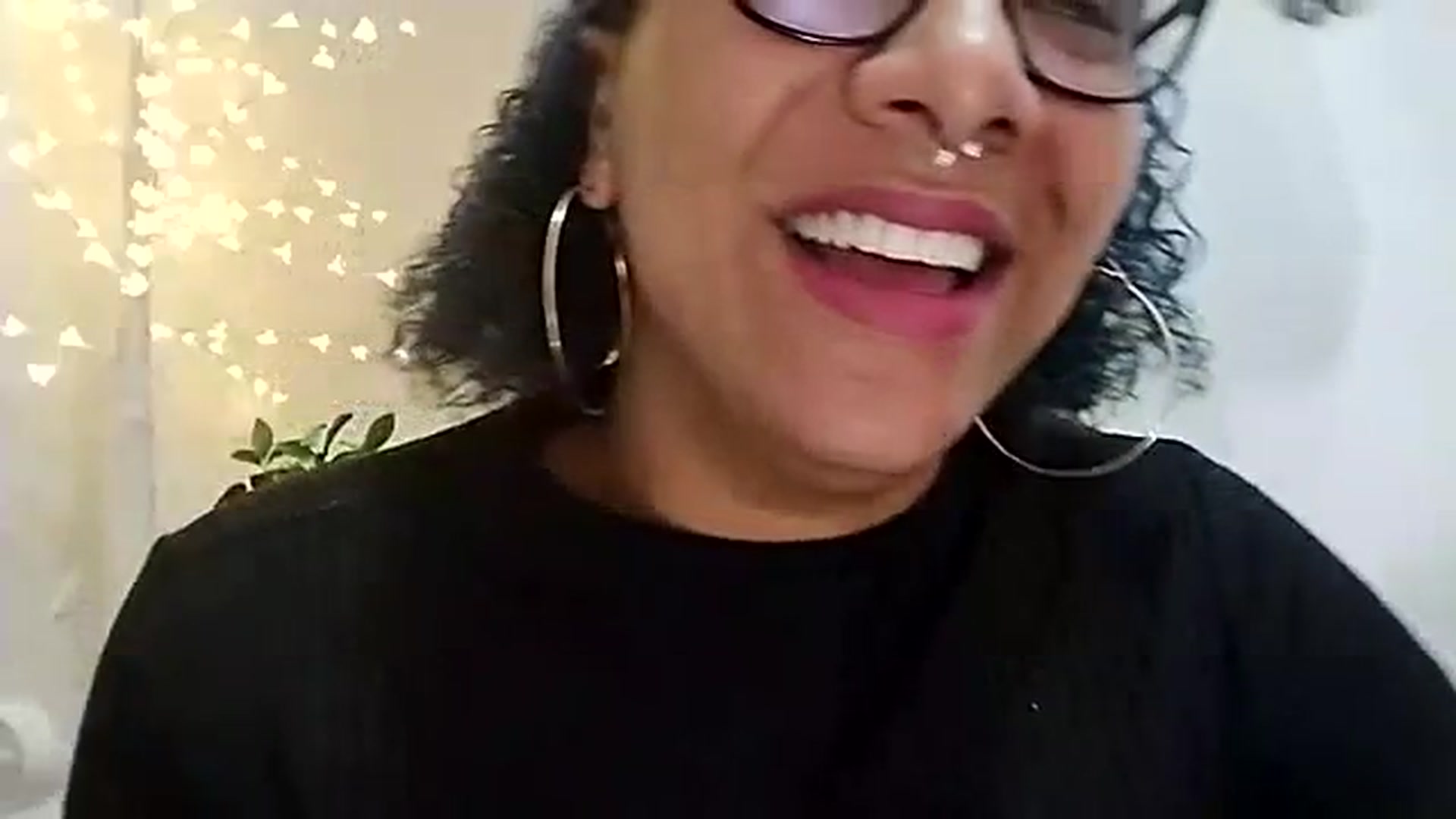 Gallery image thumbnail from Mysticbae's myfreecams stream on, 12/08/2023, 24:40 image 3 of 20