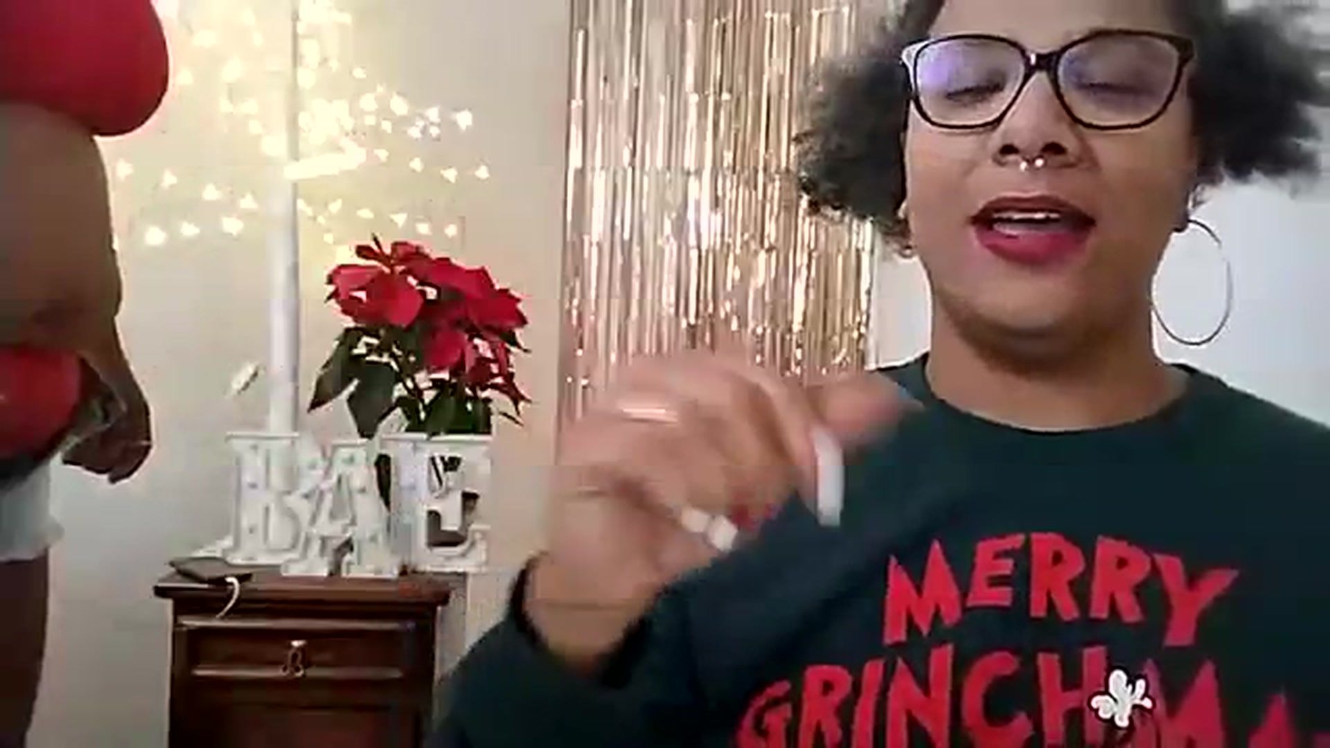 Gallery image thumbnail from Mysticbae's myfreecams stream on, 12/19/2023, 19:23 image 8 of 20
