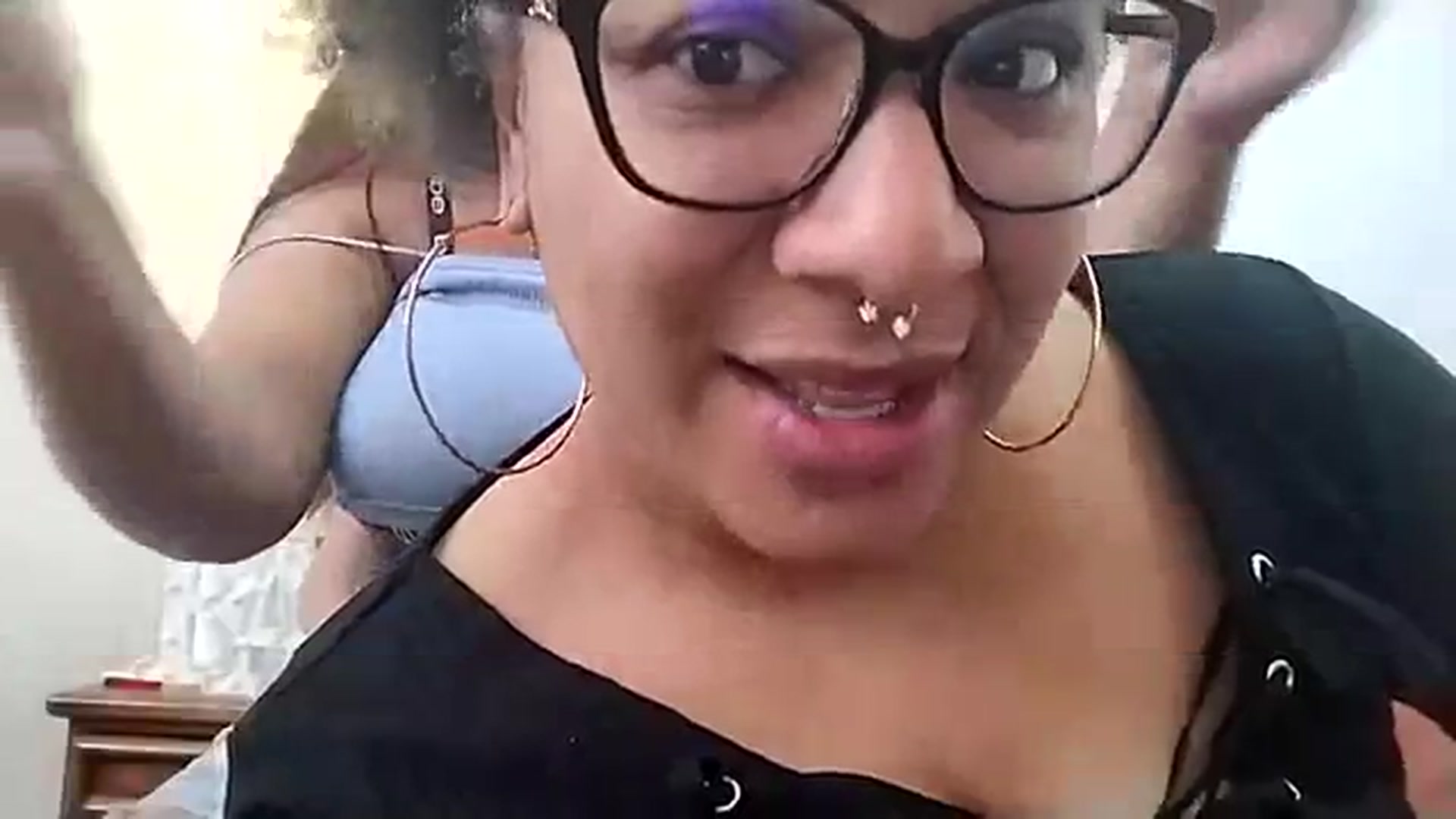 Gallery image thumbnail from Mysticbae's myfreecams stream on, 12/20/2023, 18:47 image 14 of 20