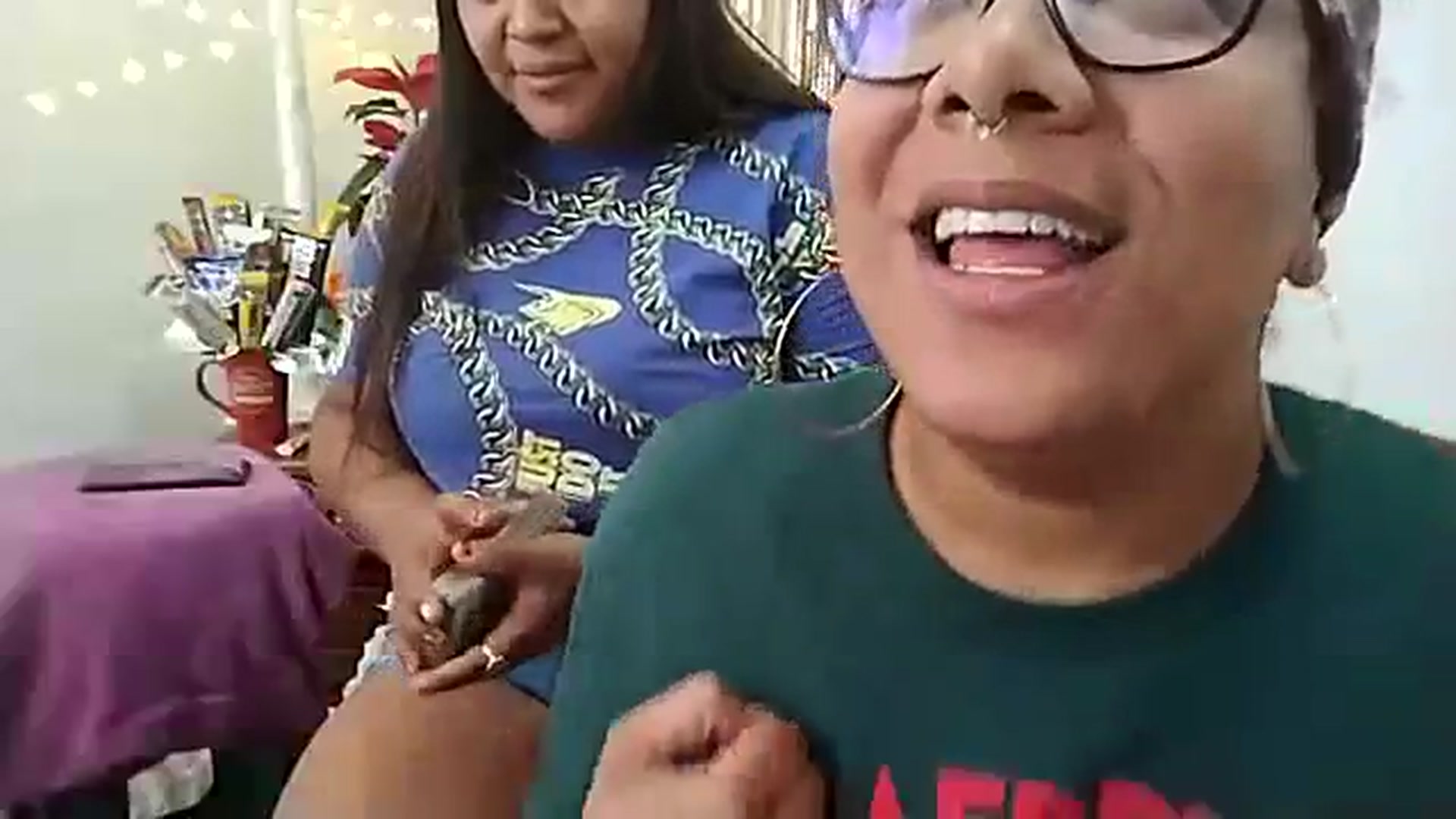 Gallery image thumbnail from Mysticbae's myfreecams stream on, 12/22/2023, 19:12 image 4 of 20