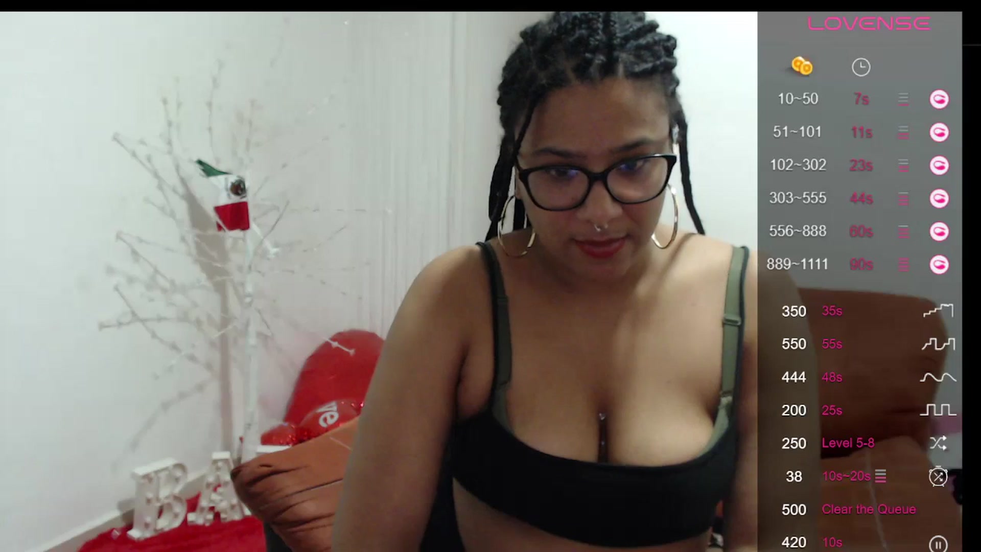 Gallery image thumbnail from Mysticbae's myfreecams stream on, 03/05/2024, 01:50 image 2 of 20