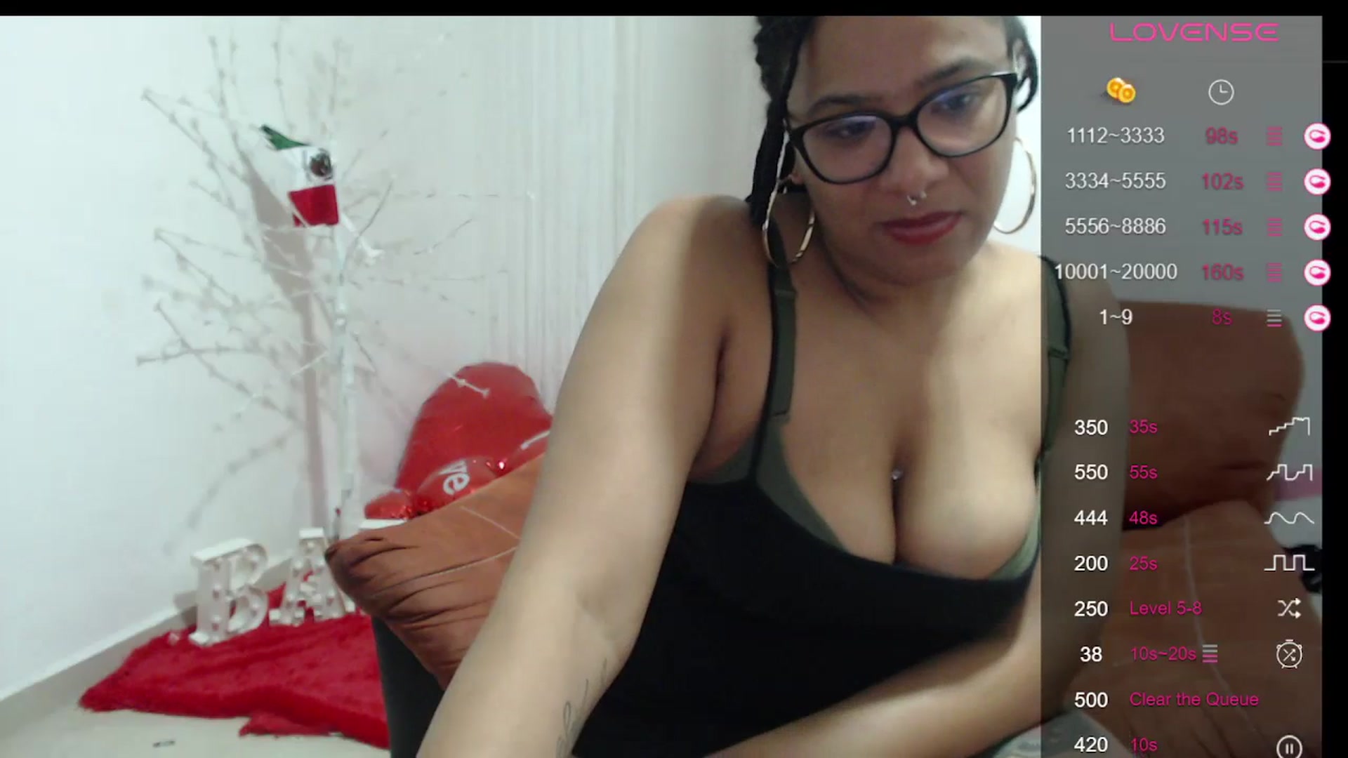 Gallery image thumbnail from Mysticbae's myfreecams stream on, 03/05/2024, 01:50 image 6 of 20