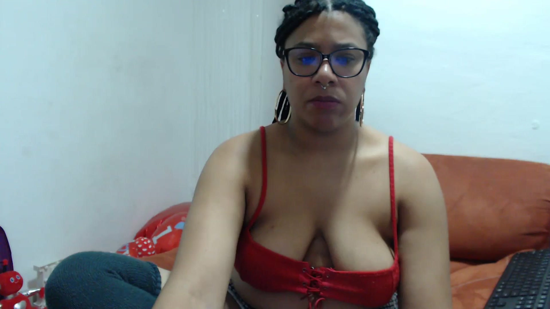 Gallery image thumbnail from Mysticbae's myfreecams stream on, 03/18/2024, 02:22 image 8 of 20