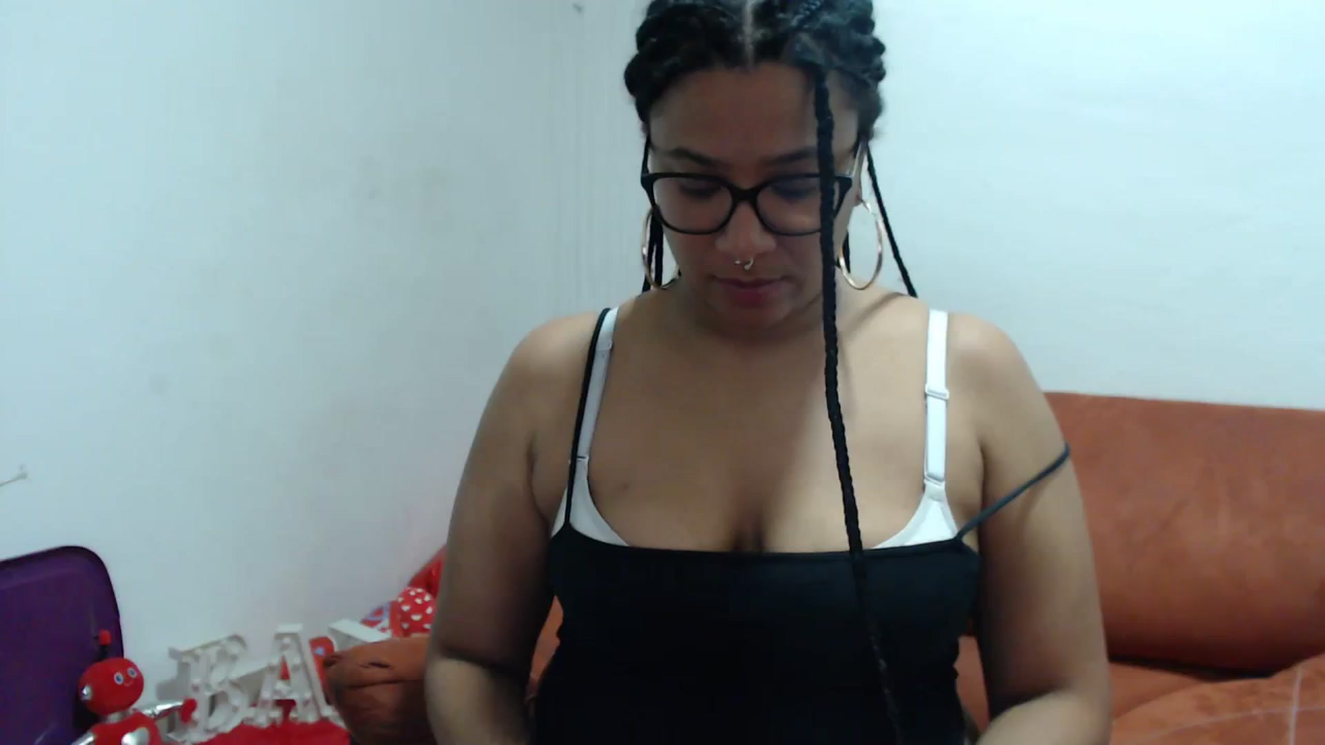 Gallery image thumbnail from Mysticbae's myfreecams stream on, 03/19/2024, 01:52 image 1 of 20