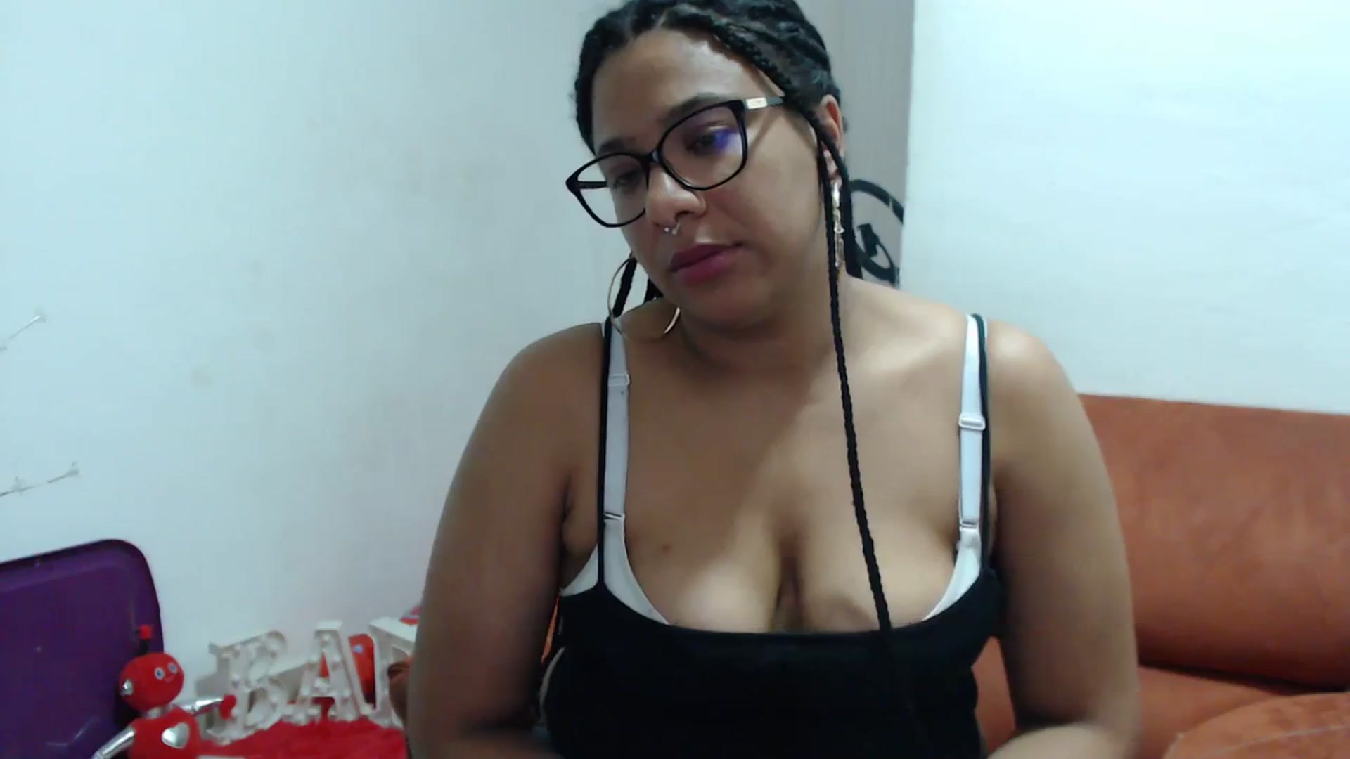 Gallery image thumbnail from Mysticbae's myfreecams stream on, 03/19/2024, 01:52 image 19 of 20
